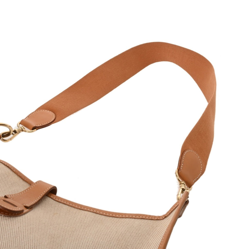 Hermes Natural Toile H Chamonix Leather Shoulder Bag (Pre-Owned)