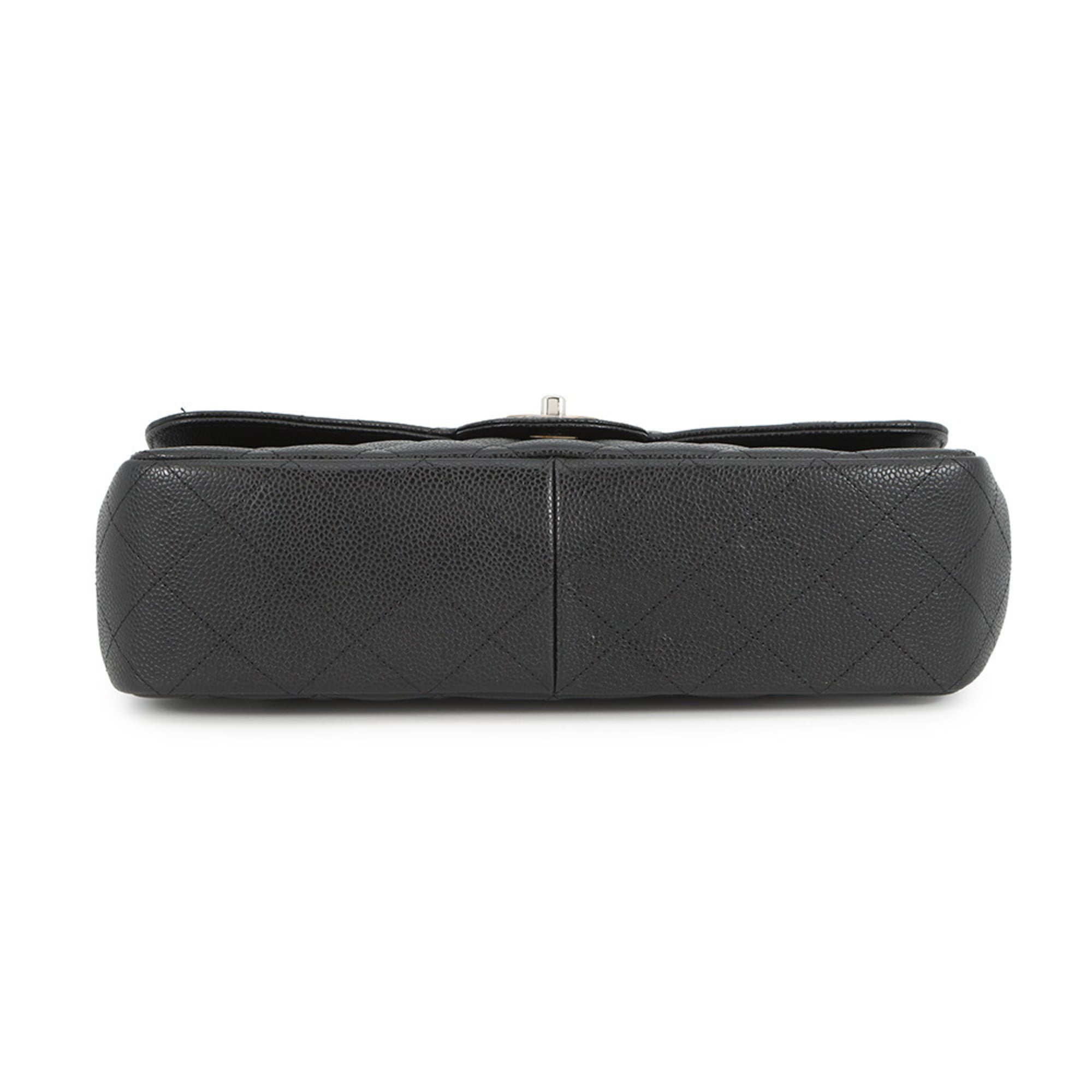 Chanel Matelasse Black Grained Calfskin Shoulder Bag (Pre-Owned)