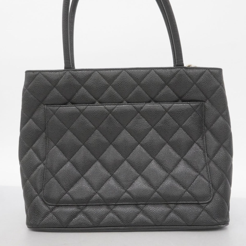 Chanel Black Grained Calfskin Shoulder Bag (Pre-Owned)