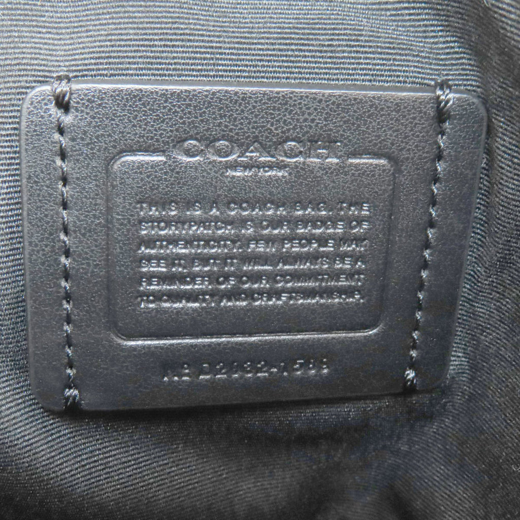 Coach Black Leather Handbag (Pre-Owned)
