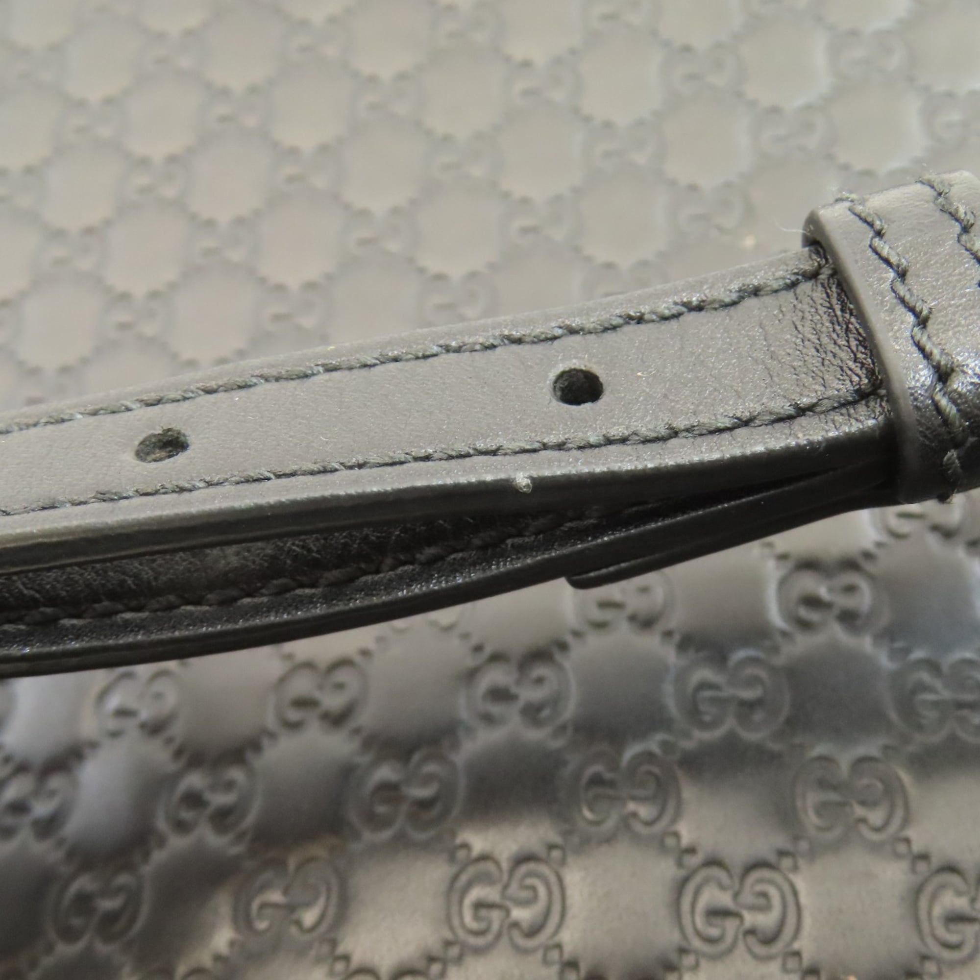 Gucci Black Leather Shoulder Bag (Pre-Owned)
