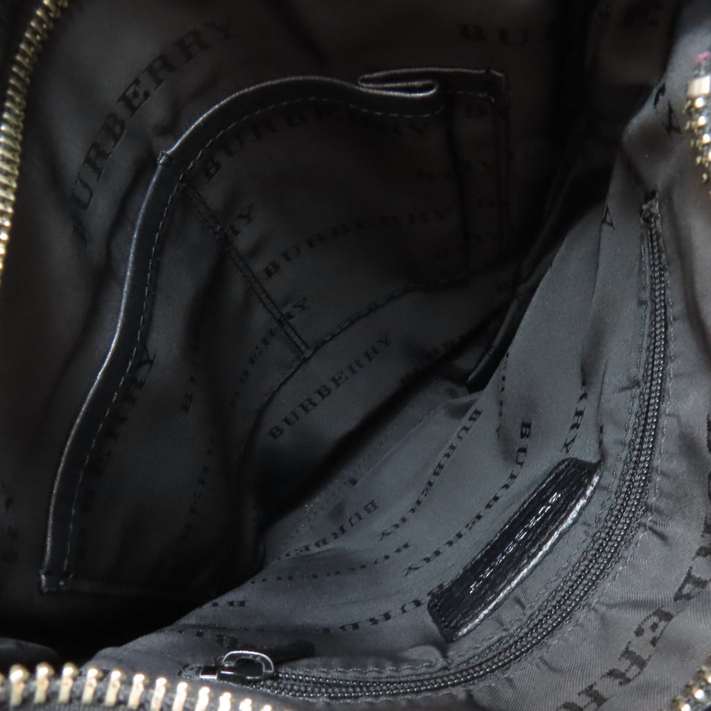 Burberry Black Leather Shoulder Bag (Pre-Owned)