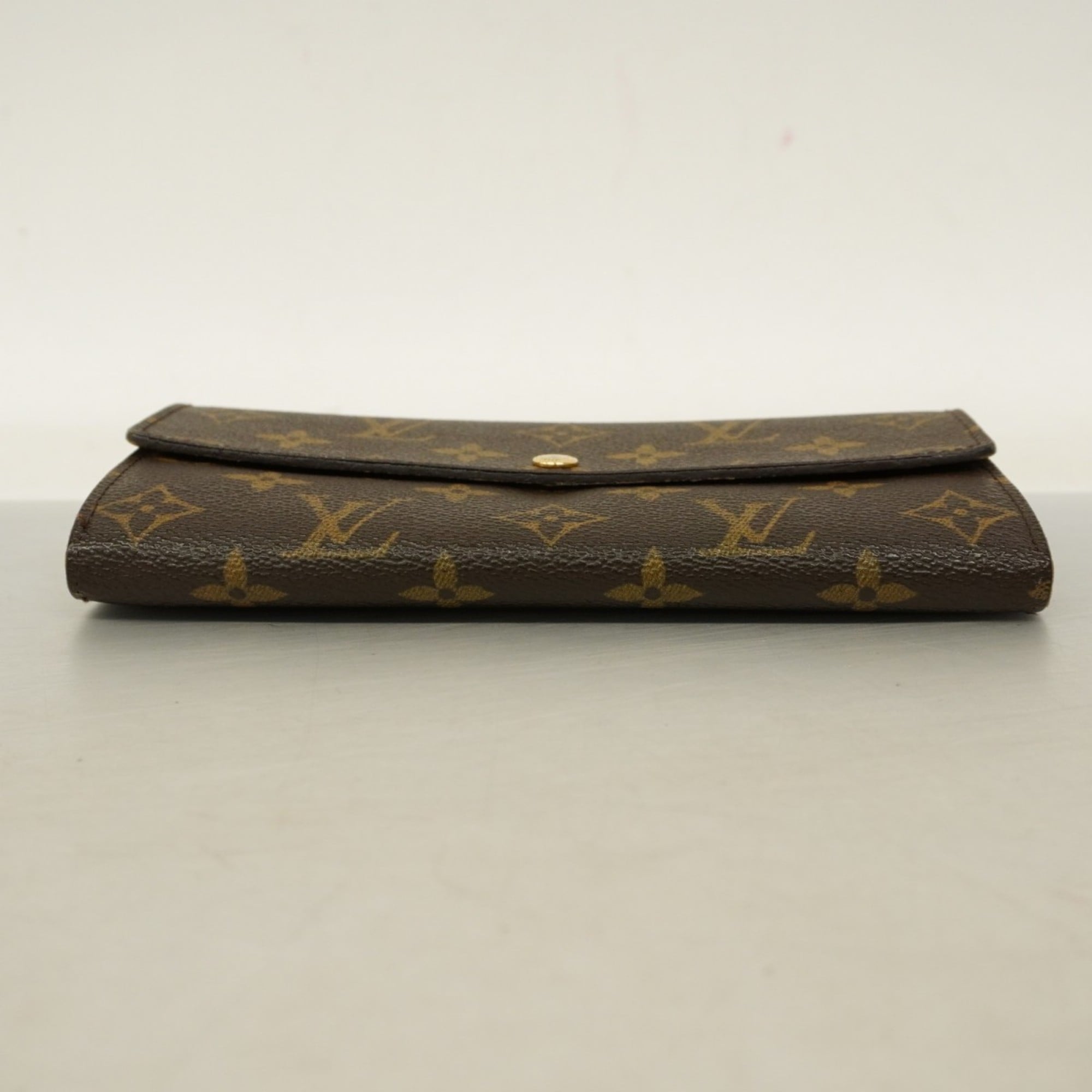 Louis Vuitton Brown Long Wallet (Bi-Fold) (Pre-Owned)