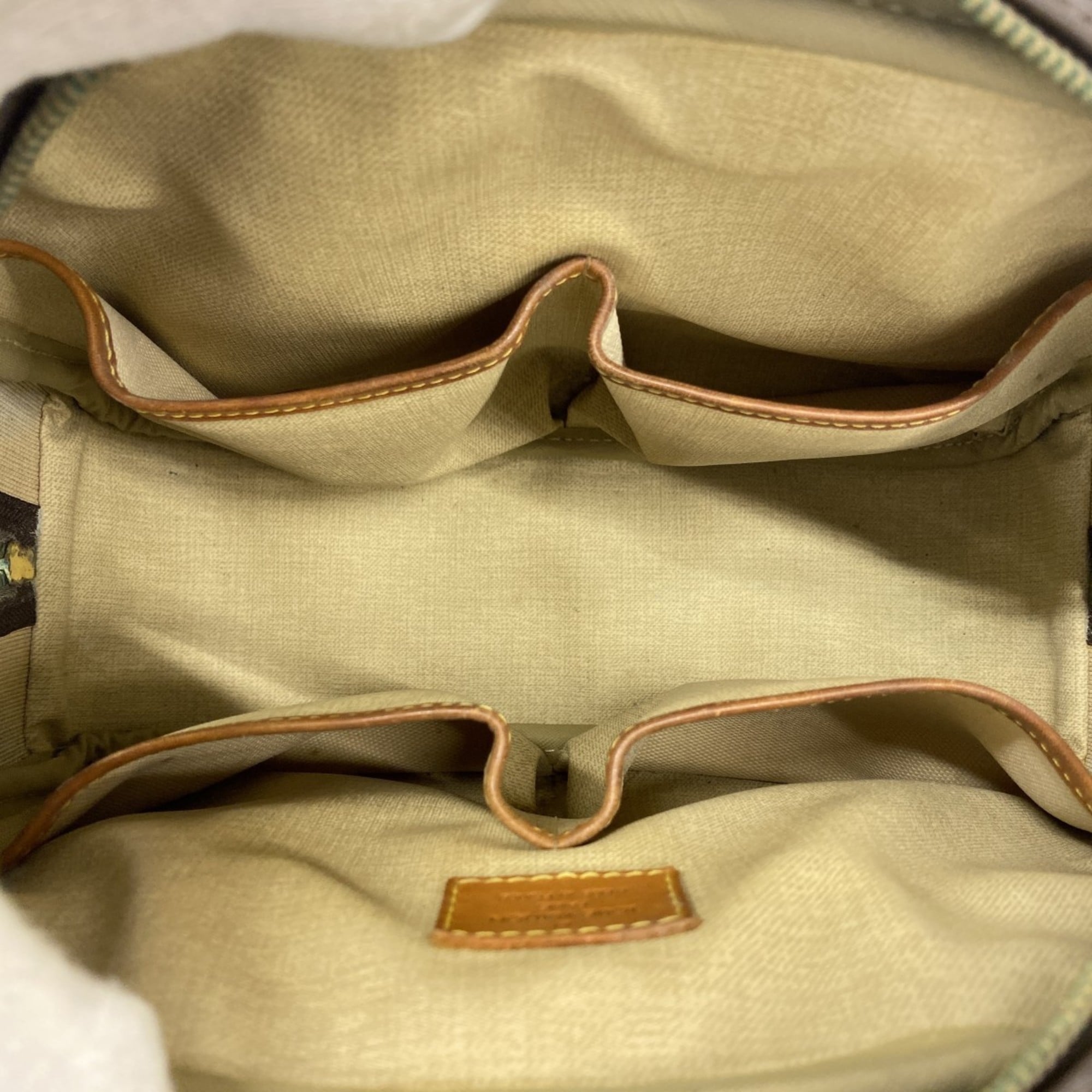 Louis Vuitton Brown Handbag (Pre-Owned)