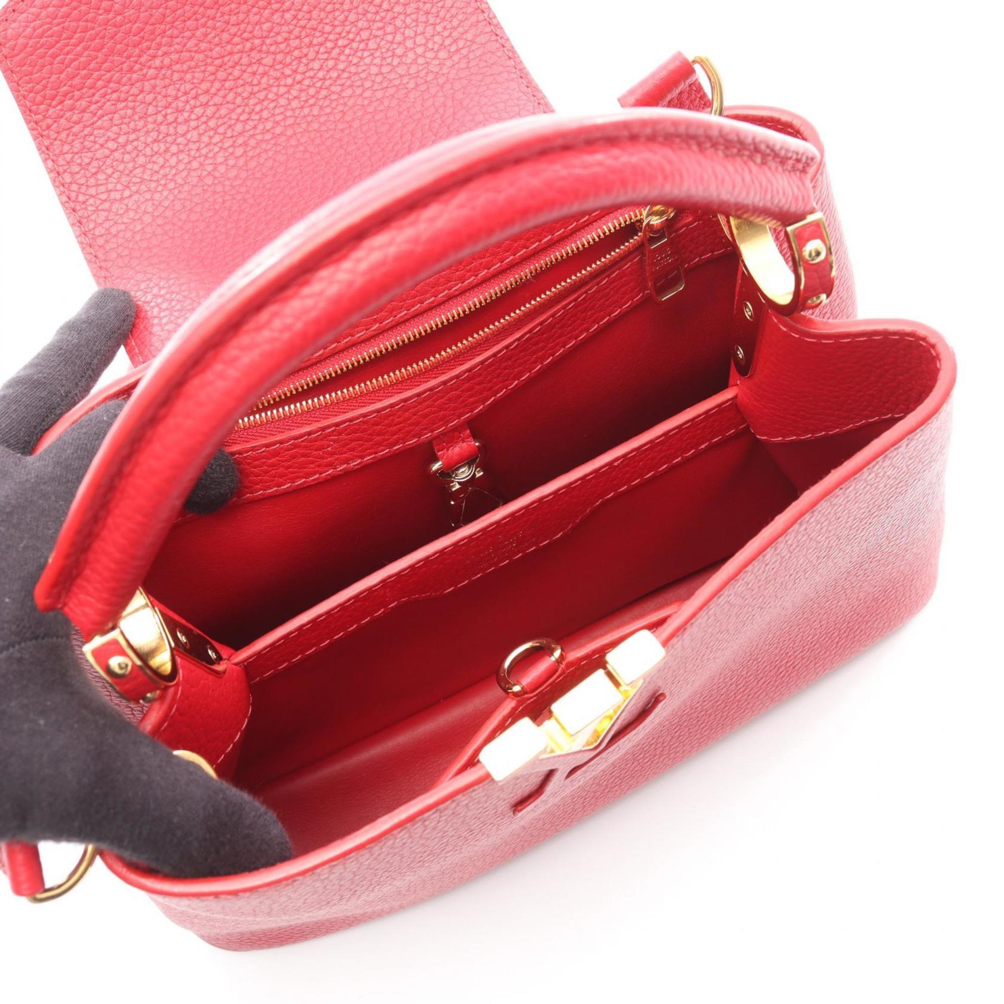 Louis Vuitton Red Color Sacrlet Leather Handbag (Pre-Owned)