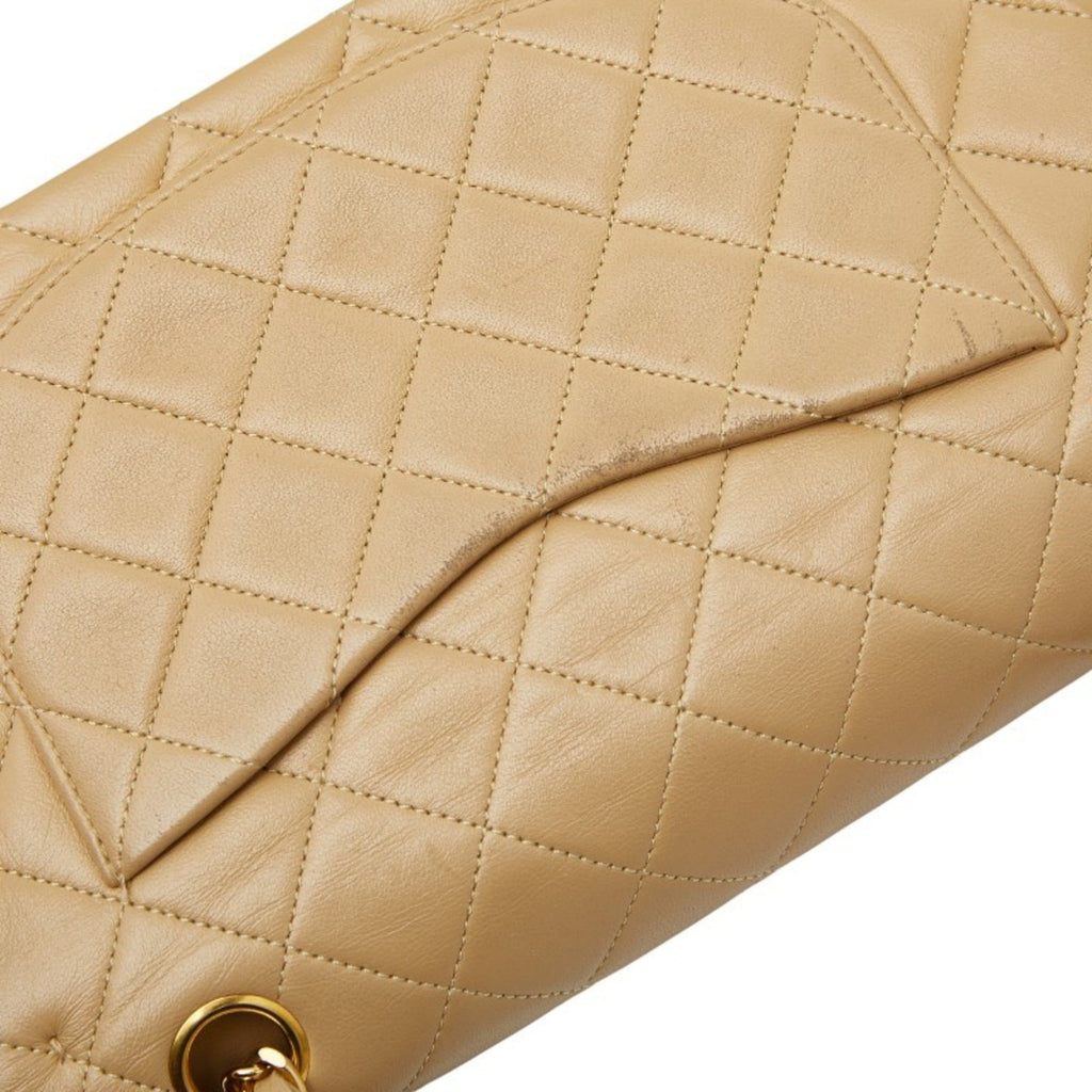 Chanel Beige Leather Shoulder Bag (Pre-Owned)
