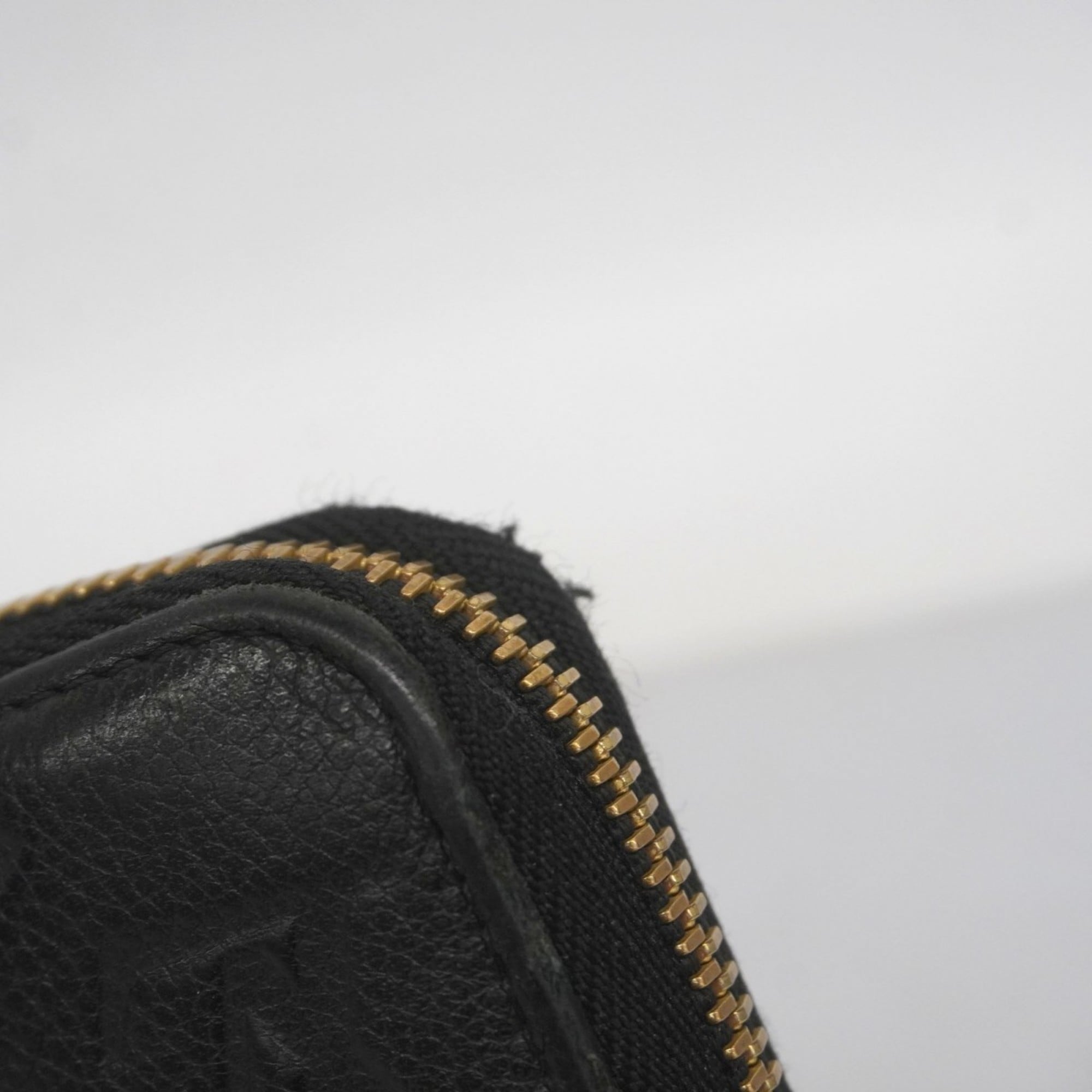 Louis Vuitton Noir Long Wallet (Bi-Fold) (Pre-Owned)