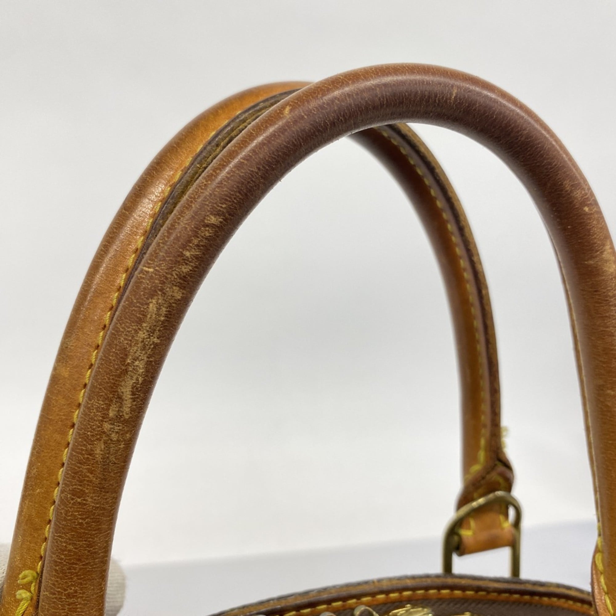 Louis Vuitton Brown Handbag (Pre-Owned)