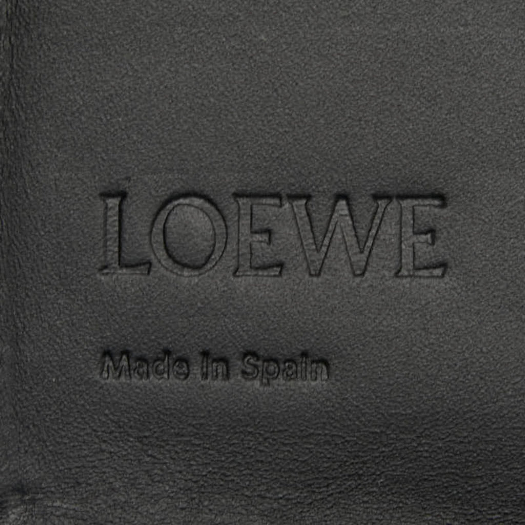 Loewe Black Leather Shoulder Bag (Pre-Owned)