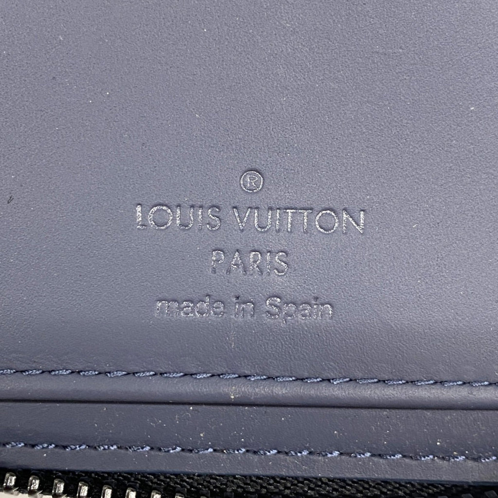 Louis Vuitton Blue Navy Long Wallet (Bi-Fold) (Pre-Owned)