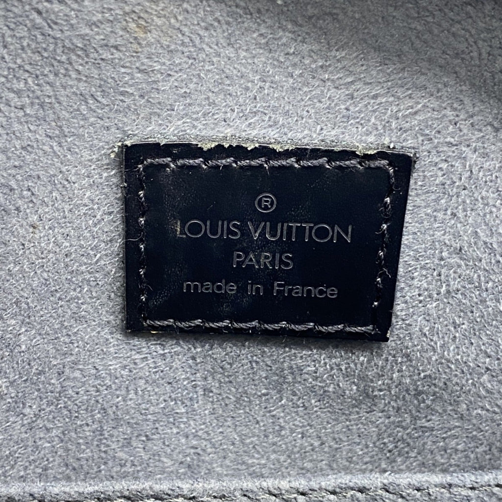 Louis Vuitton Noir Handbag (Pre-Owned)