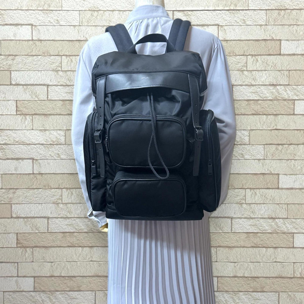 Saint Laurent Black Nylon Backpack (Pre-Owned)