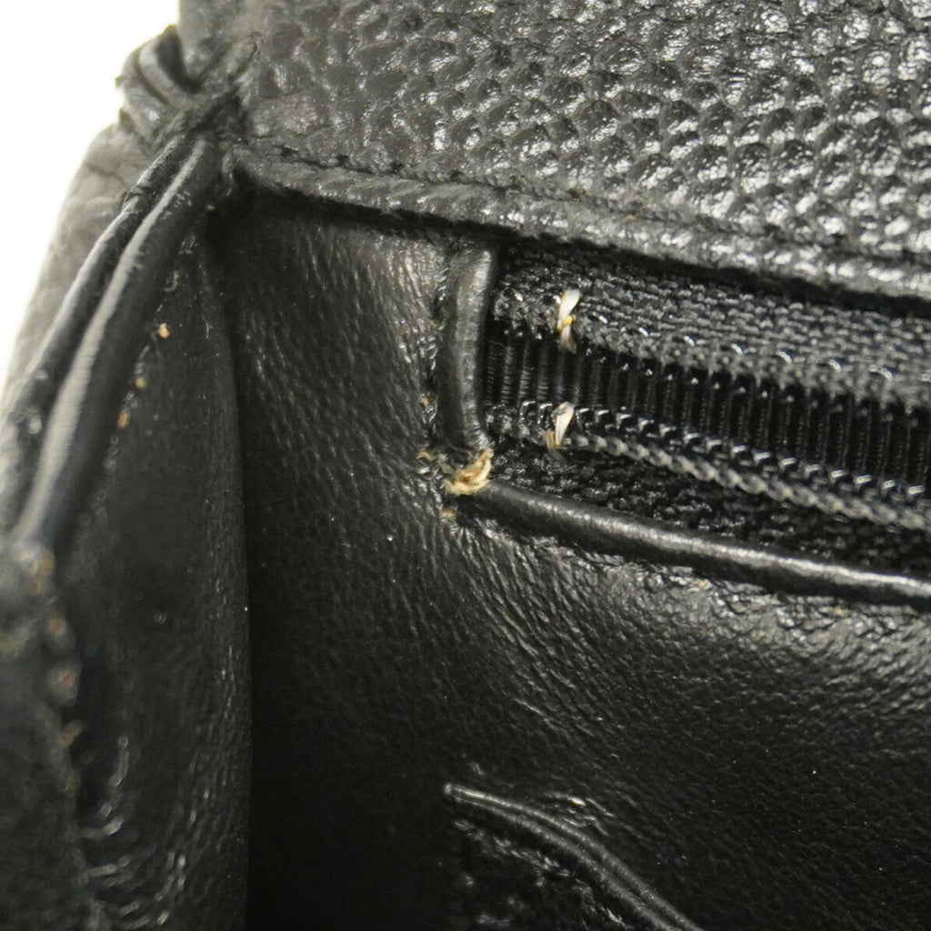 Chanel Black Grained Calfskin Handbag (Pre-Owned)