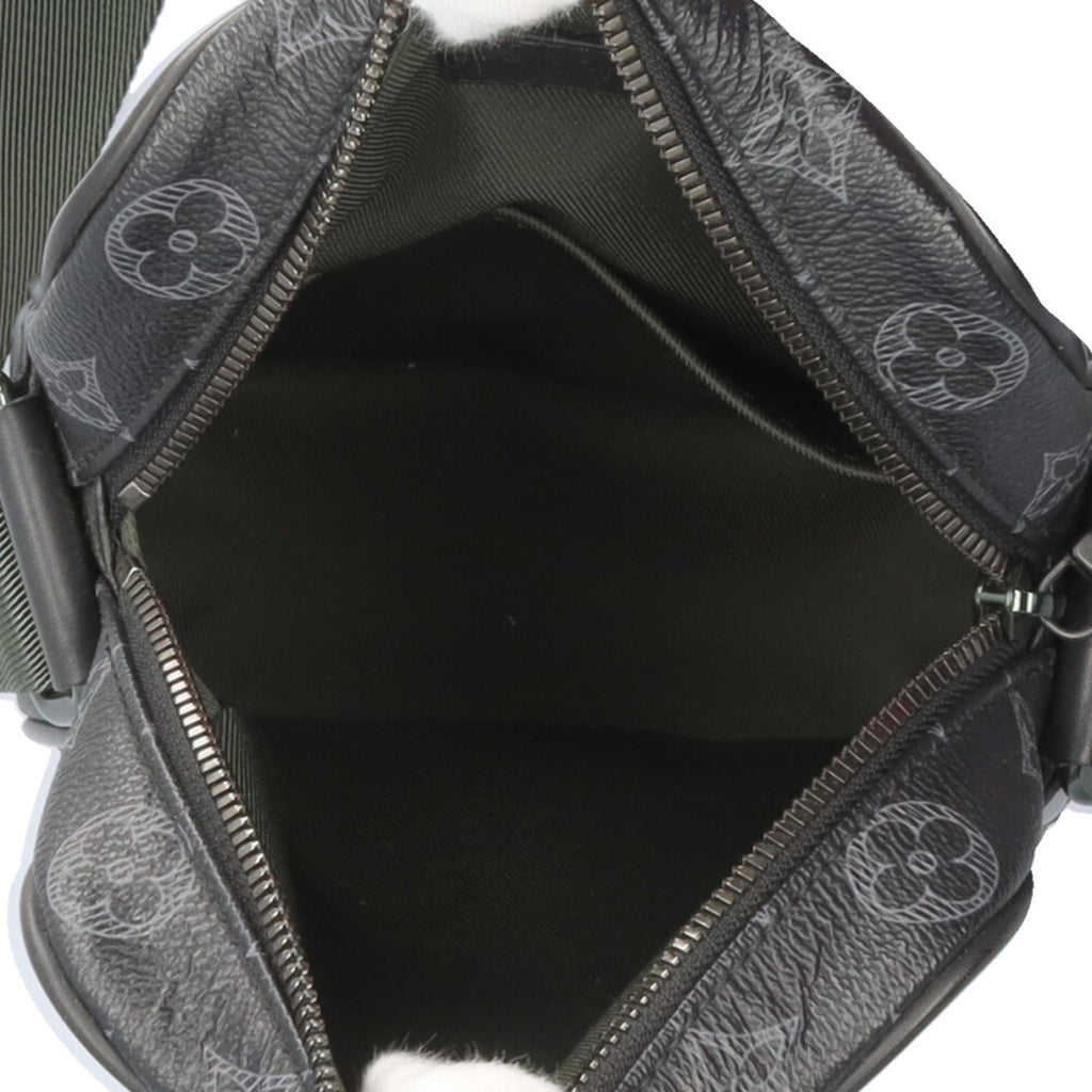 Louis Vuitton Black Monogram Eclipse Monogram Eclipse Shoulder Bag (Pre-Owned)