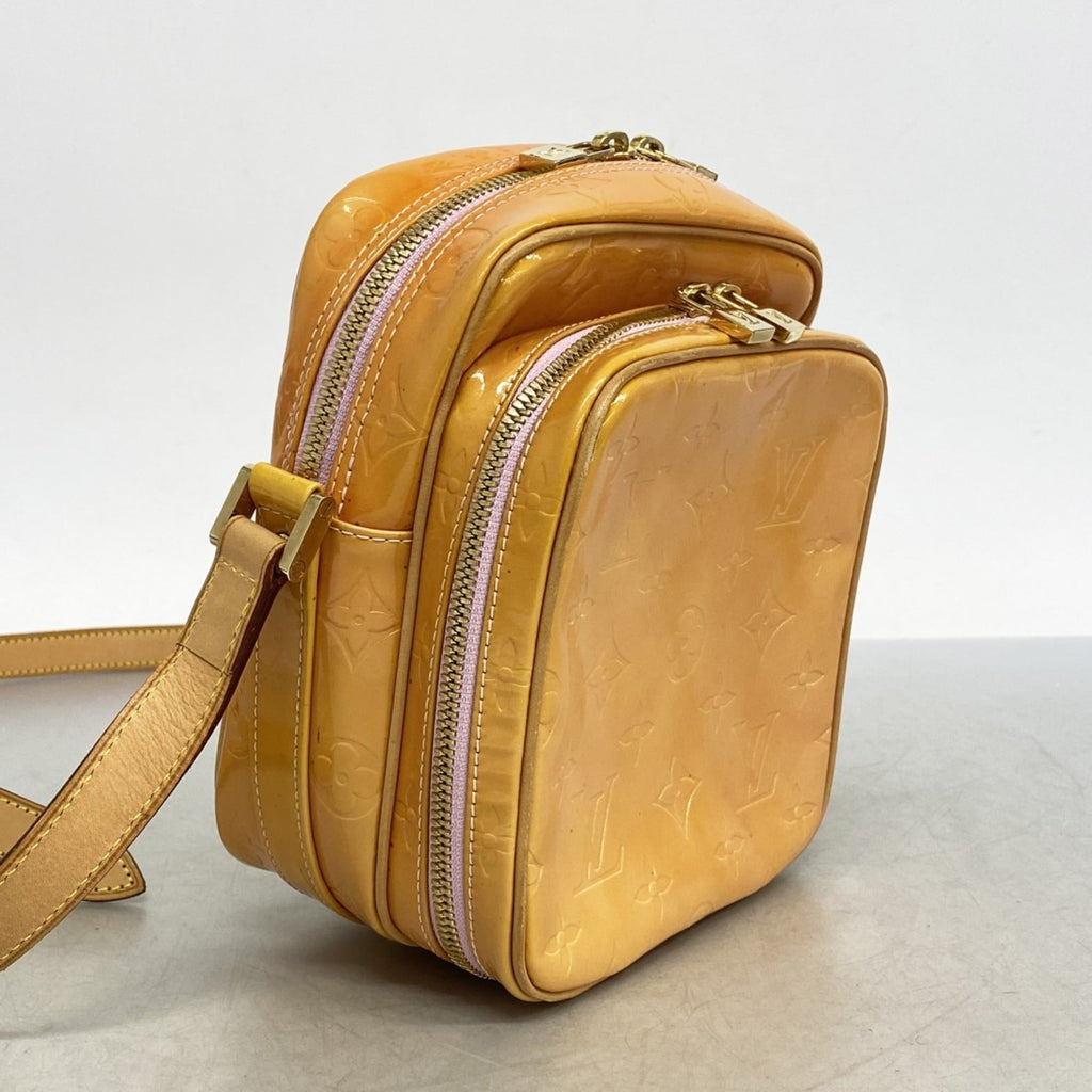 Louis Vuitton Rose Shoulder Bag (Pre-Owned)