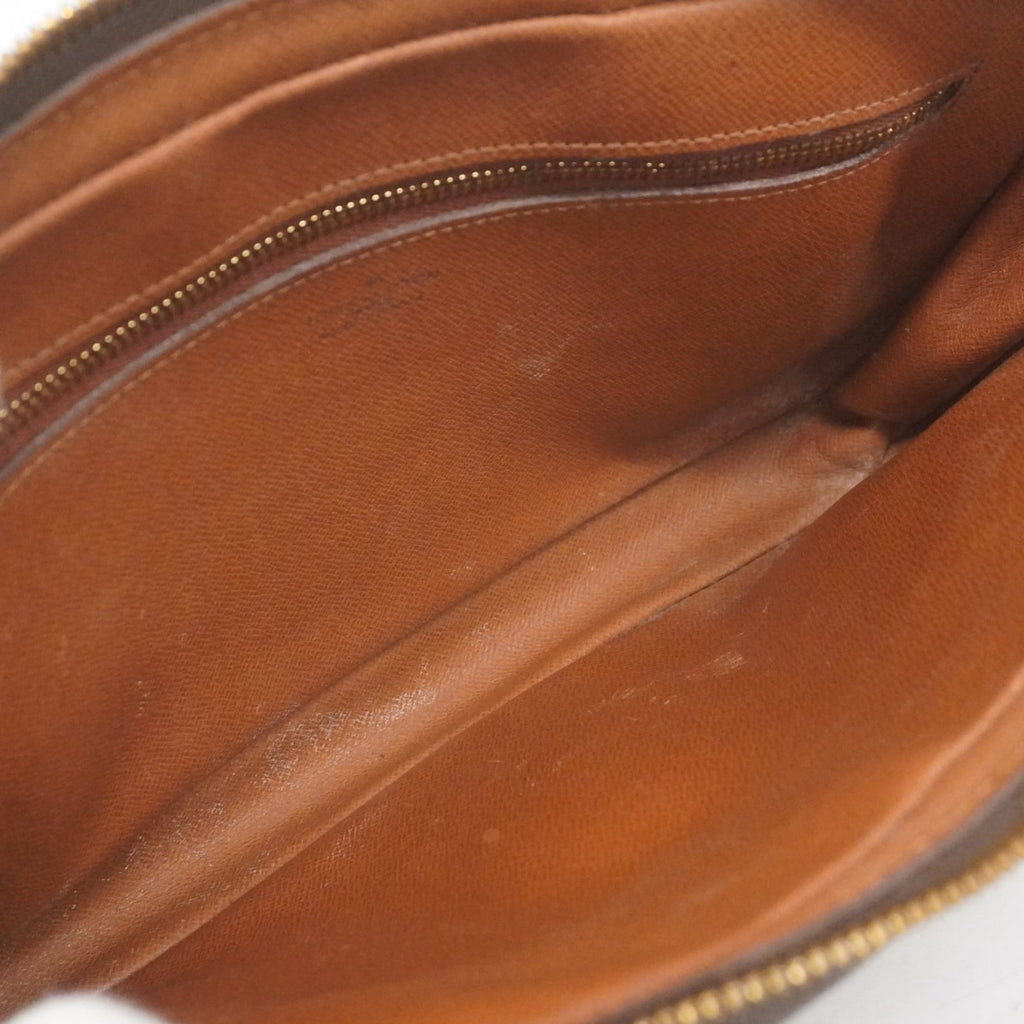 Louis Vuitton Brown Clutch Bag (Pre-Owned)