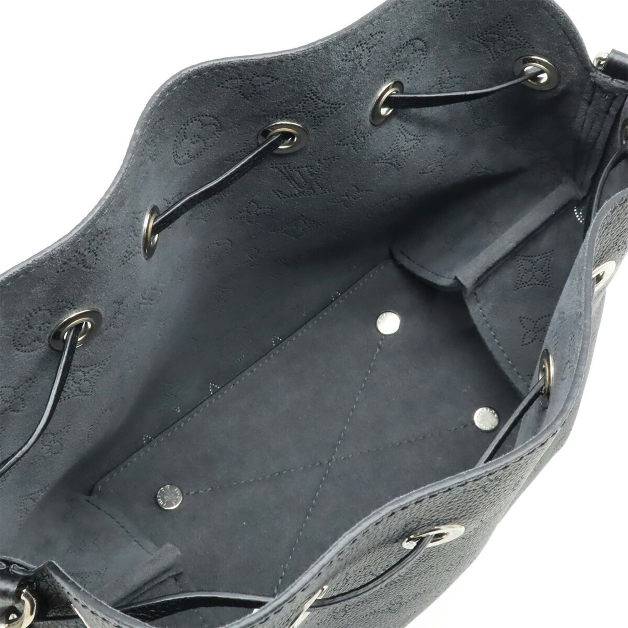 Louis Vuitton Black Noir Mahina Leather Handbag Shoulder Bag (Pre-Owned)
