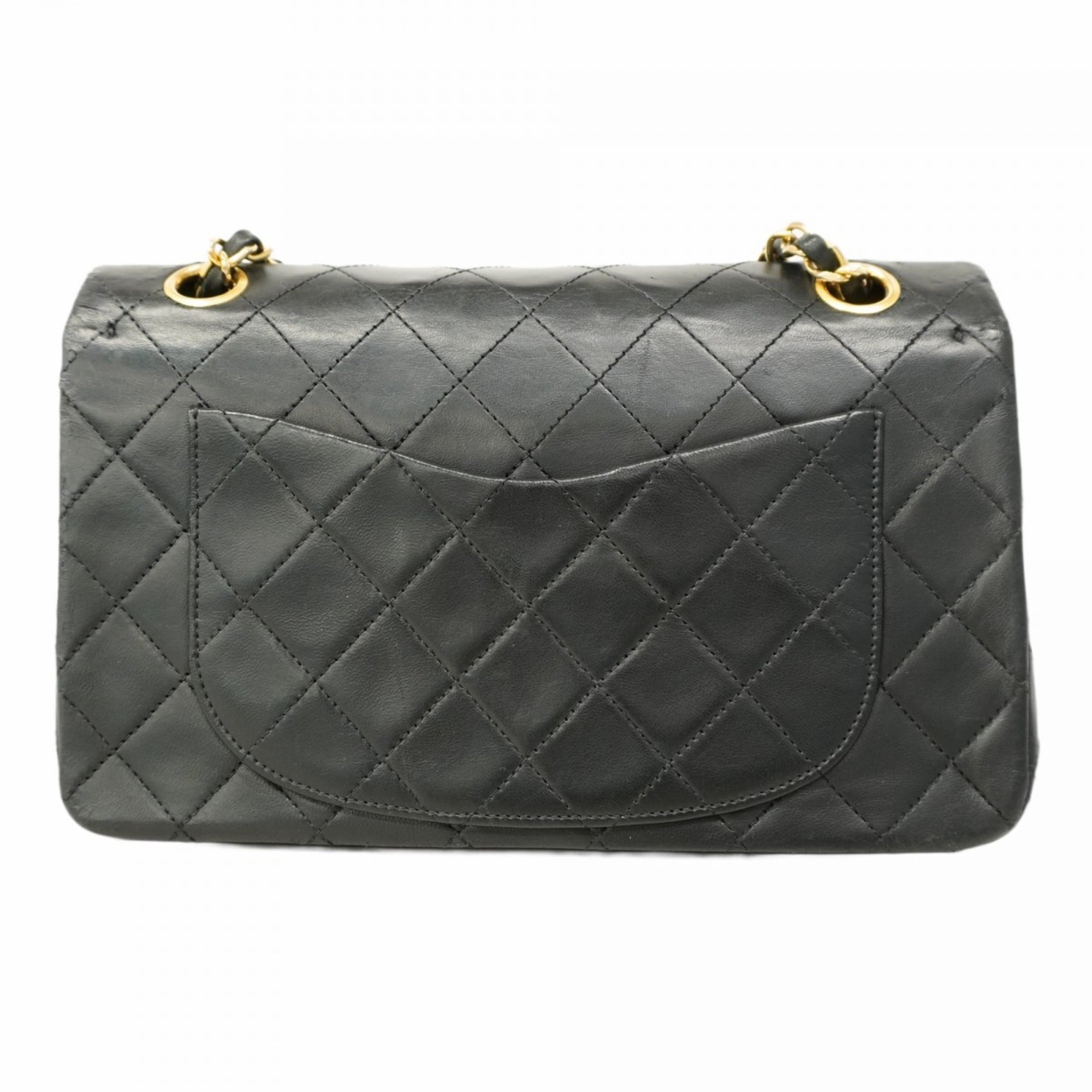 Chanel Black Leather Shoulder Bag (Pre-Owned)