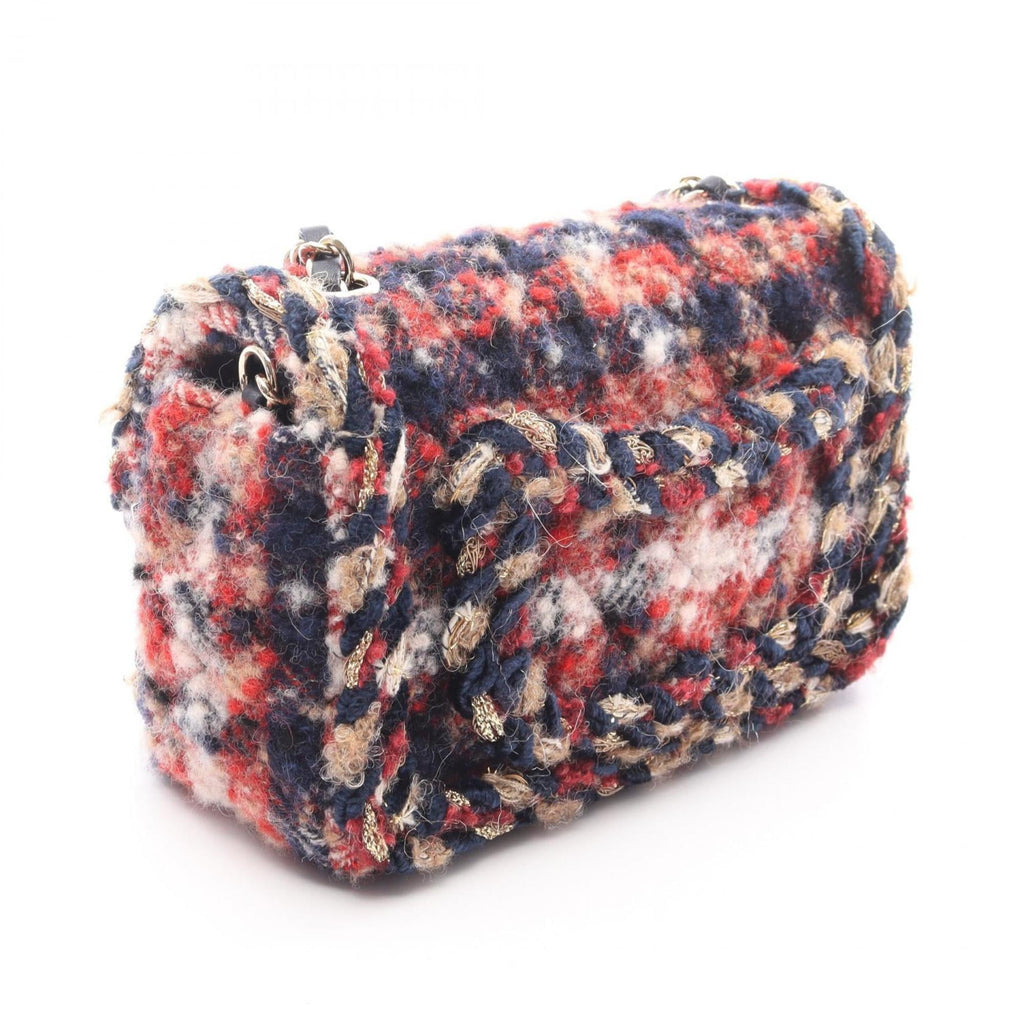 Chanel Multi-Color Fabric Shoulder Bag (Pre-Owned)