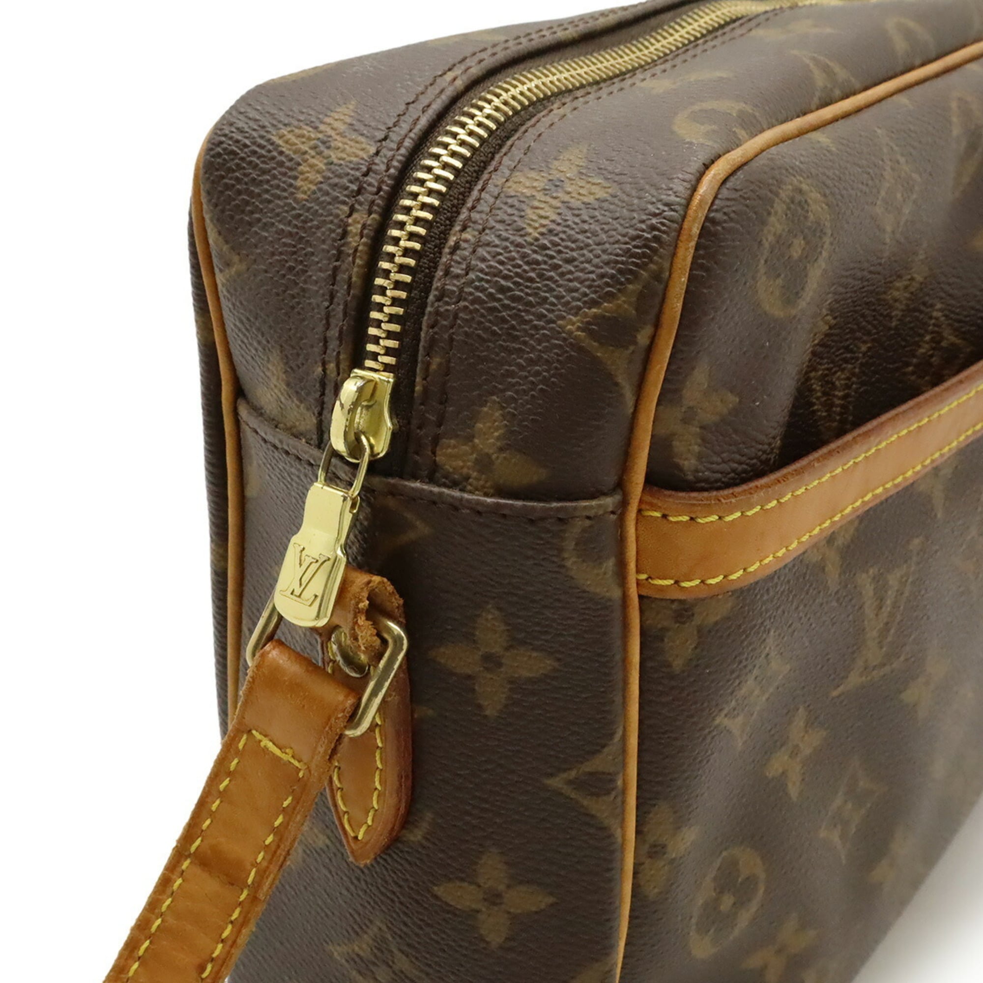 Louis Vuitton Monogram Brown Monogram Shoulder Bag (Pre-Owned)