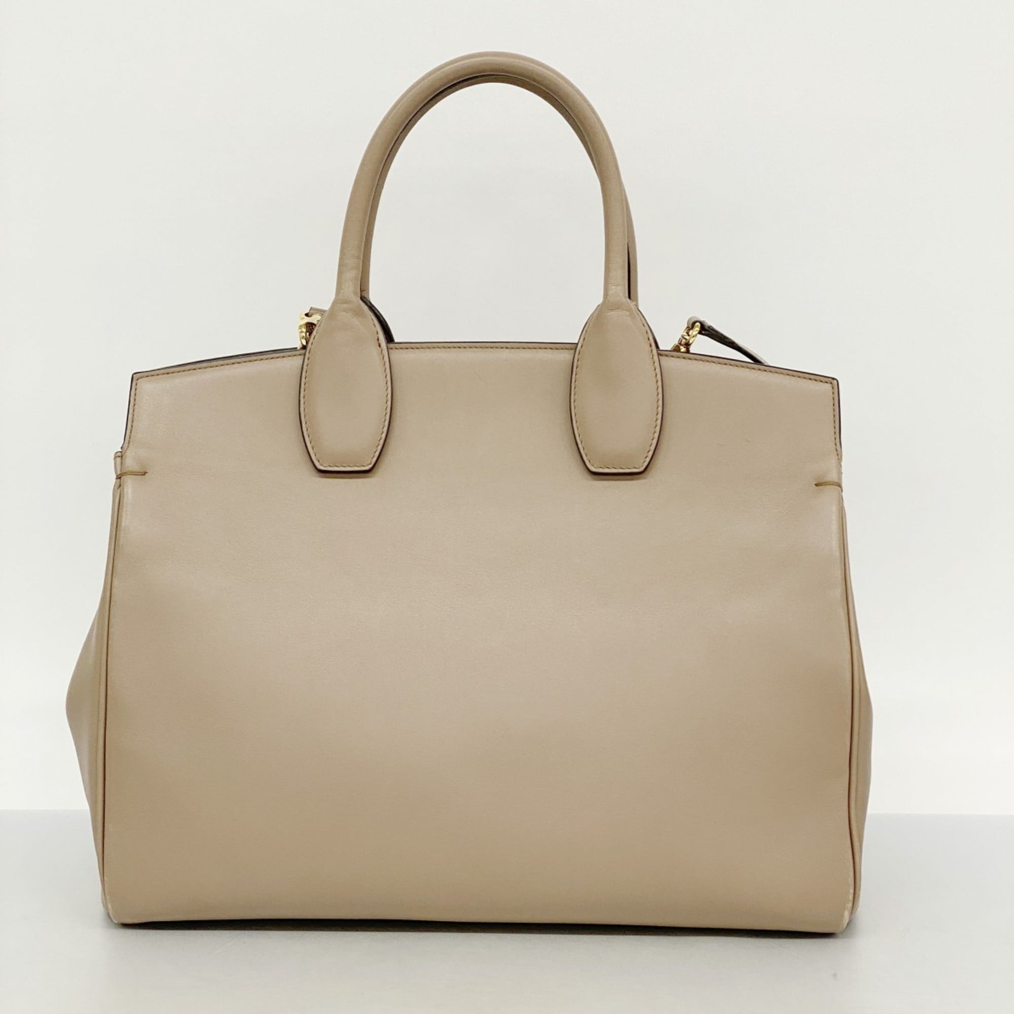 Salvatore Ferragamo Pink Beige Leather Handbag (Pre-Owned)