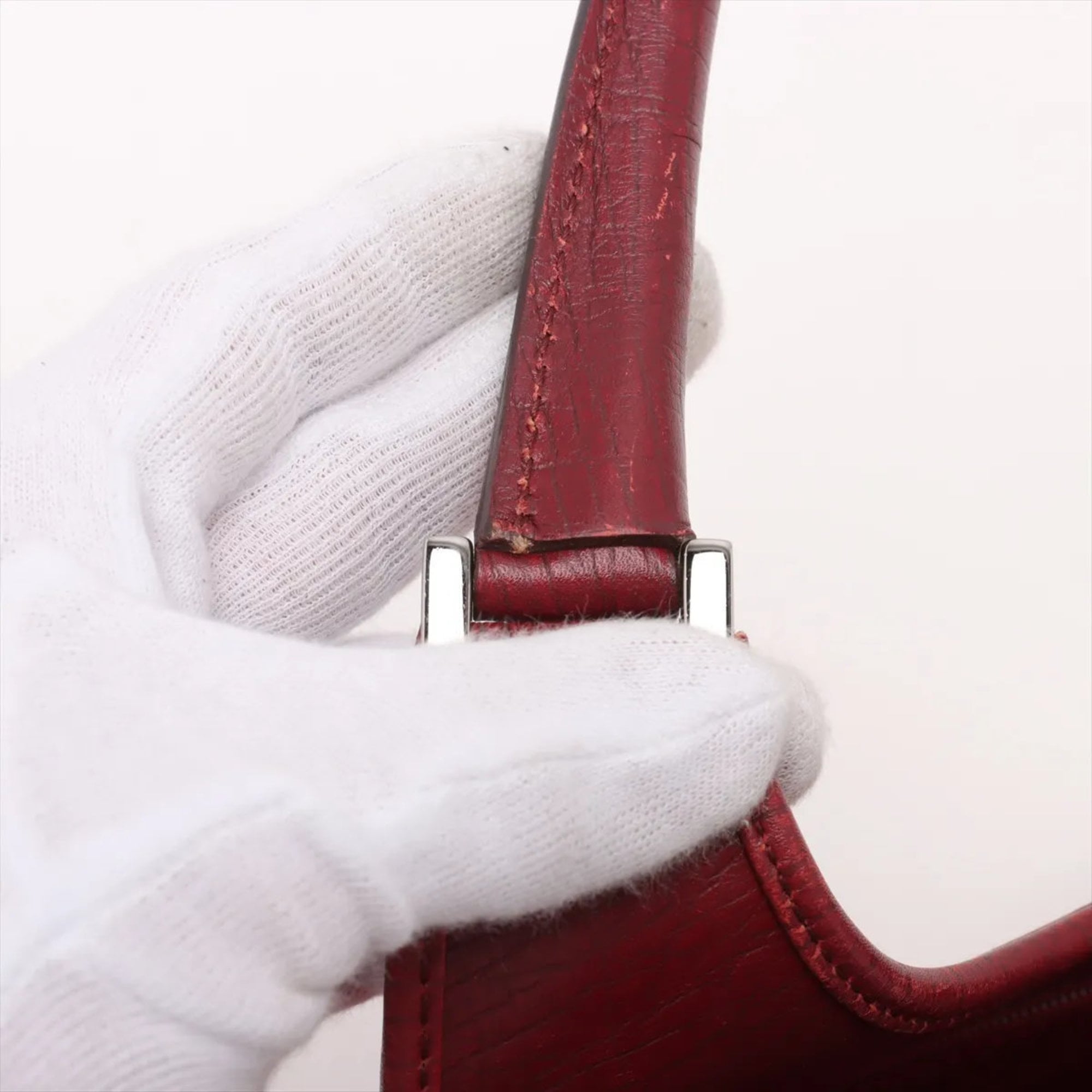 Gucci Red Color Leather Canvas Handbag (Pre-Owned)