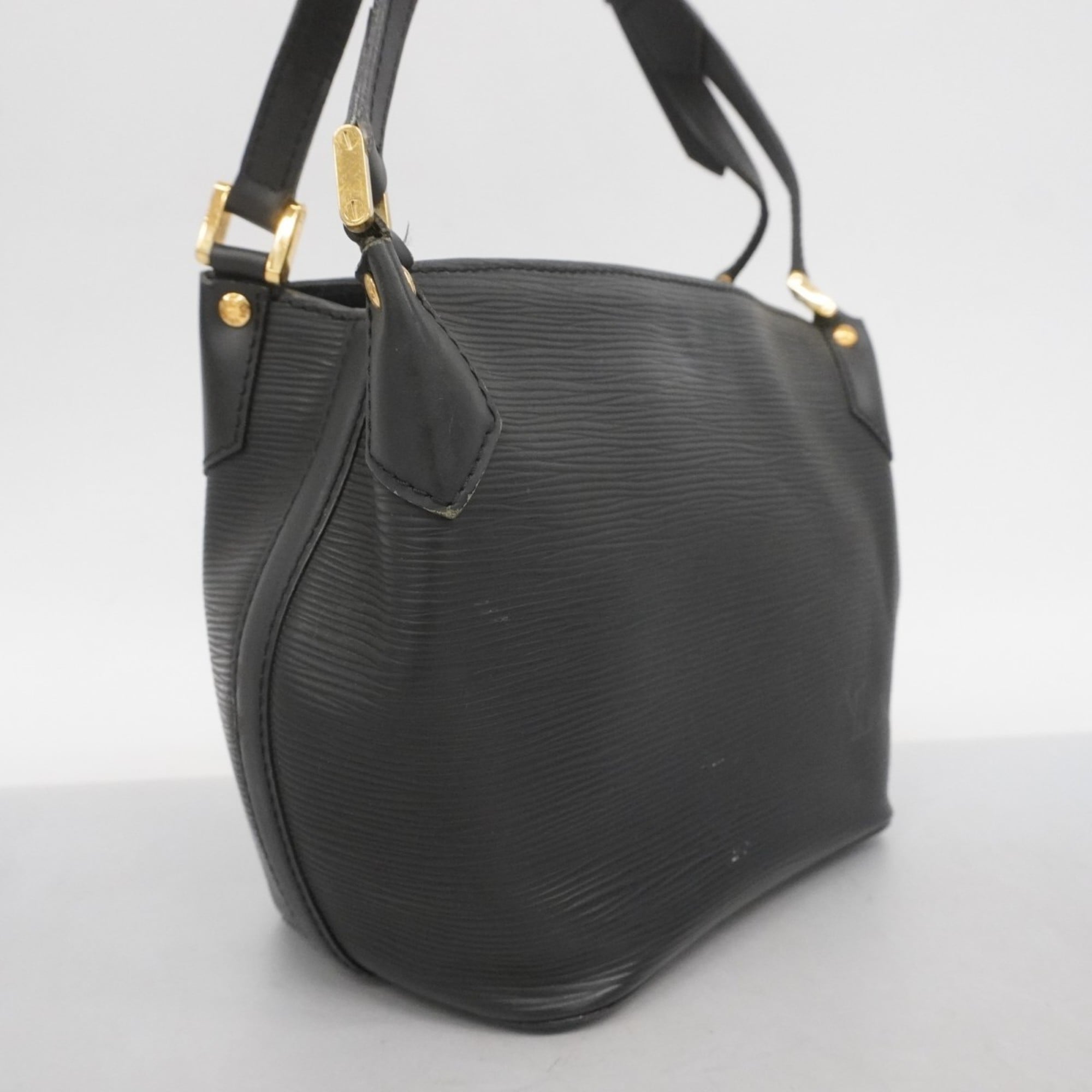Louis Vuitton Noir Shoulder Bag (Pre-Owned)