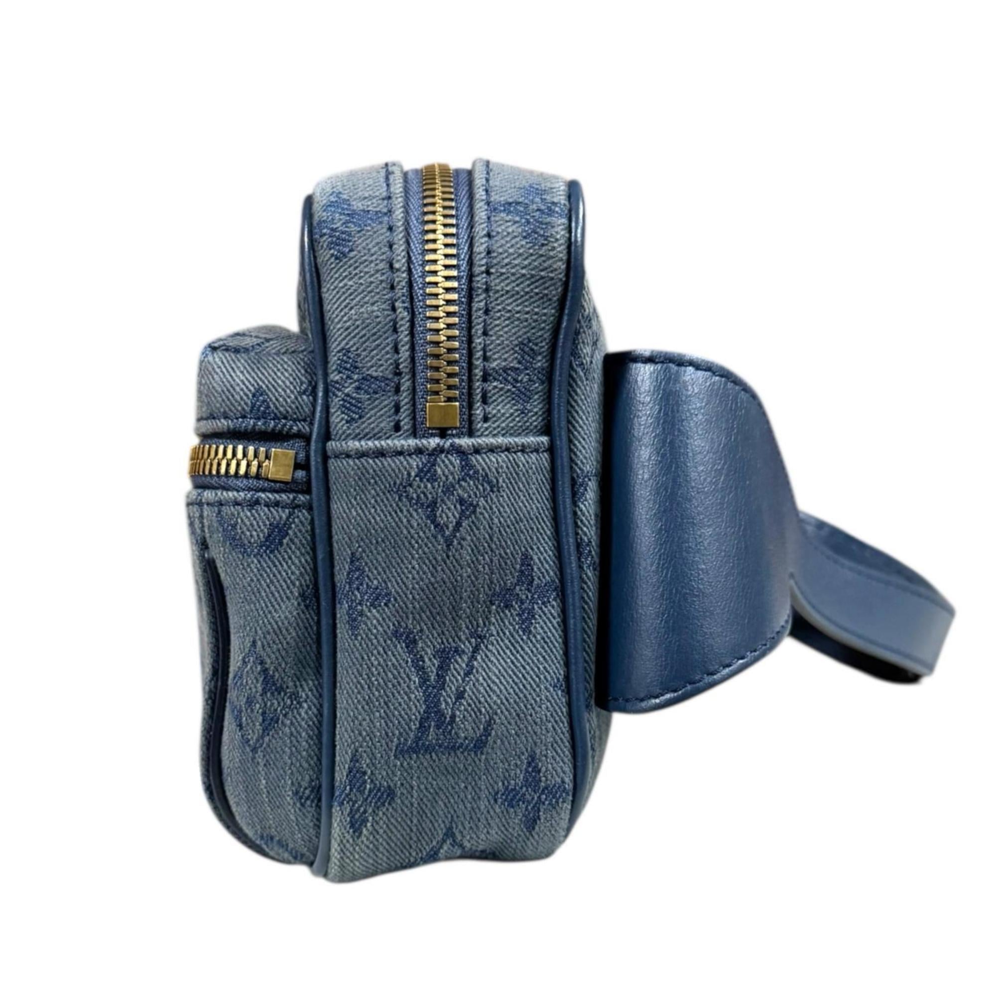 Louis Vuitton Monogram Denim Blue Monogram Denim Sling Bag (Pre-Owned)
