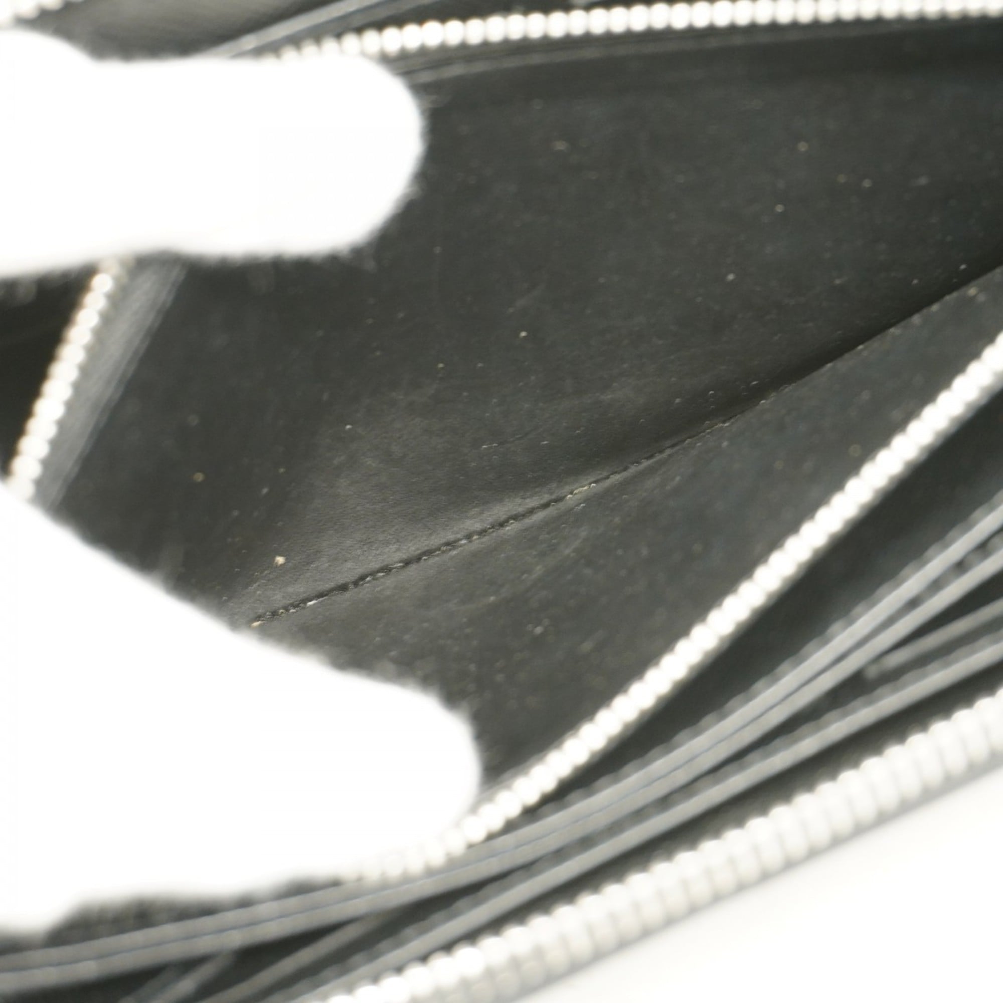 Louis Vuitton Noir Long Wallet (Bi-Fold) (Pre-Owned)