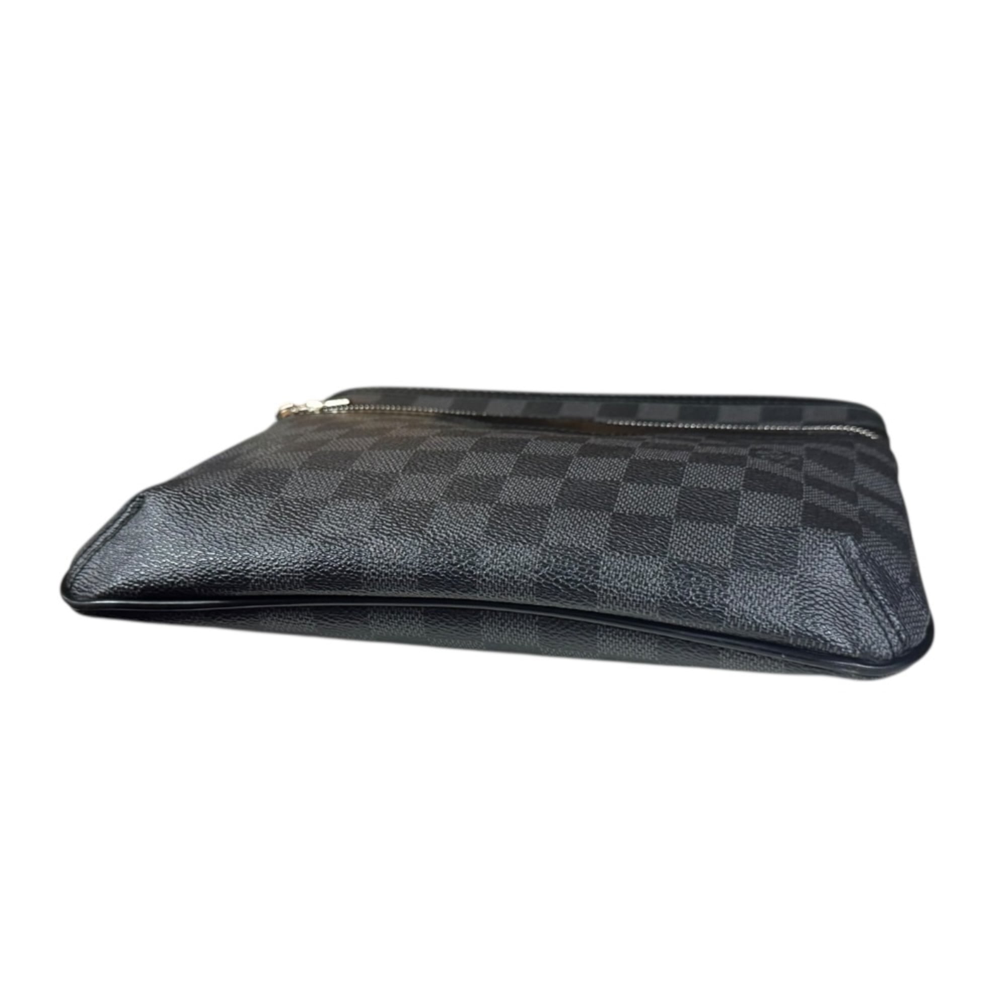 Louis Vuitton Black Grape Damier Graphite Shoulder Bag (Pre-Owned)