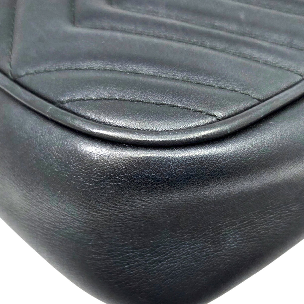 Gucci Black Leather Shoulder Bag (Pre-Owned)