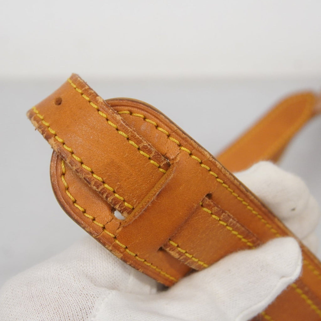 Louis Vuitton Brown Shoulder Bag (Pre-Owned)