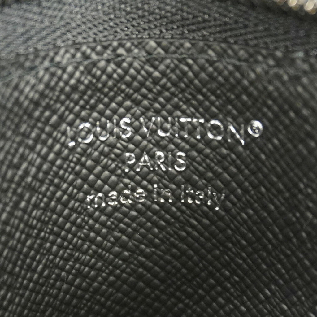 Louis Vuitton Black Shoulder Bag (Pre-Owned)