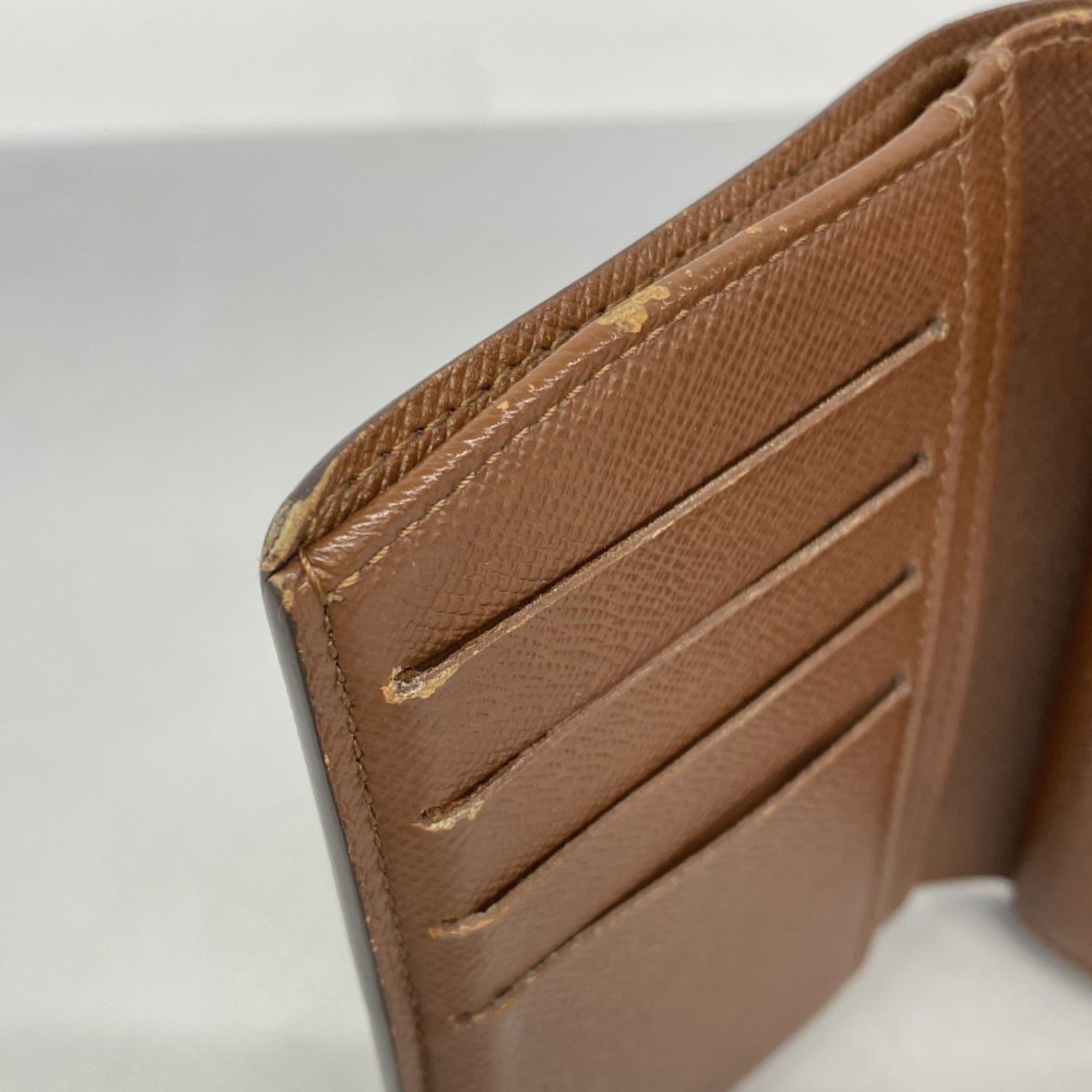 Louis Vuitton Brown Wallet (Bi-Fold) (Pre-Owned)