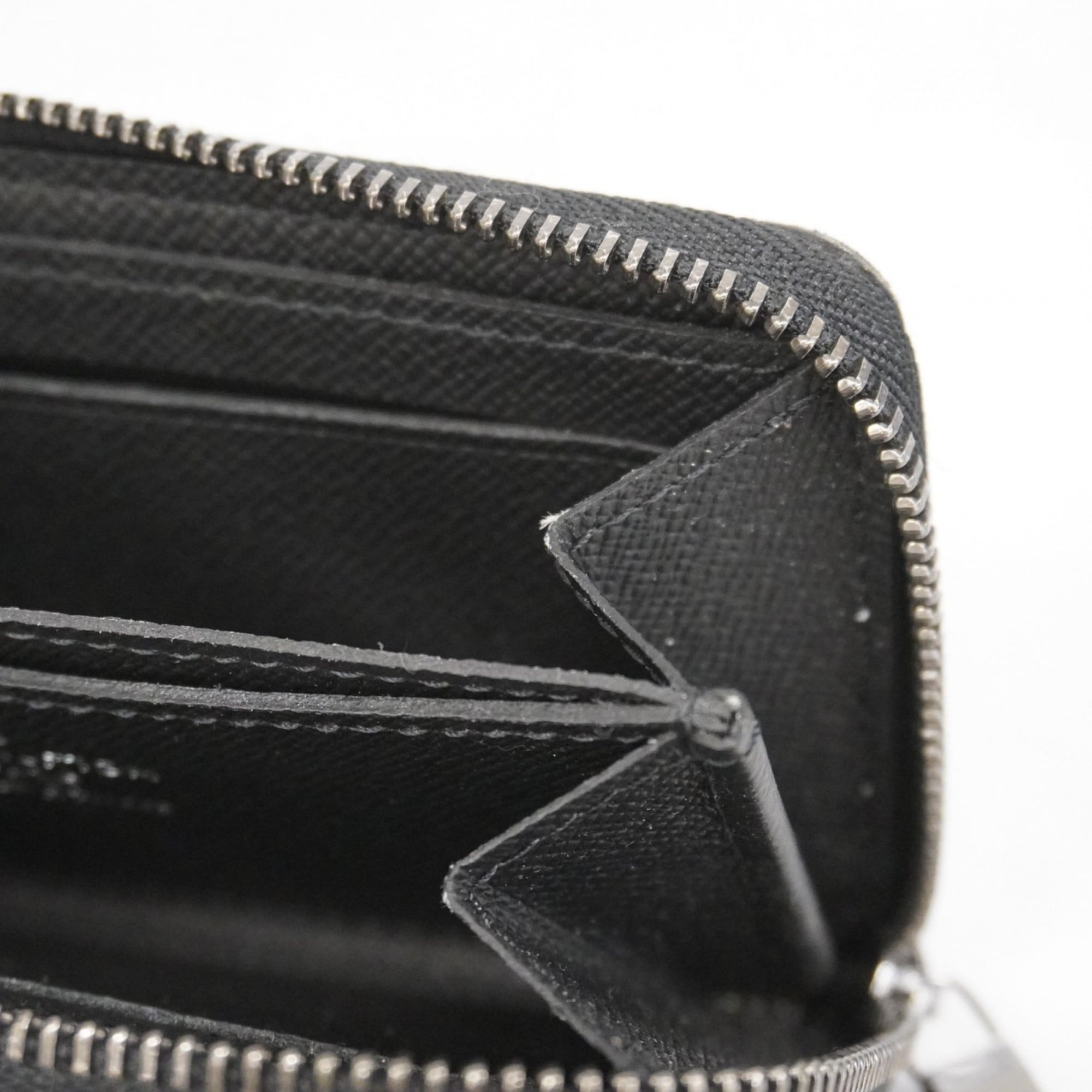Louis Vuitton Black Coin Purse/Coin Case (Pre-Owned)