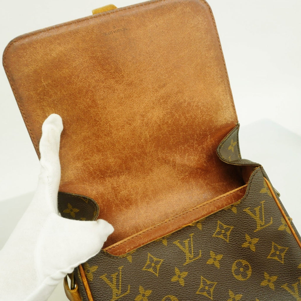 Louis Vuitton Brown Shoulder Bag (Pre-Owned)