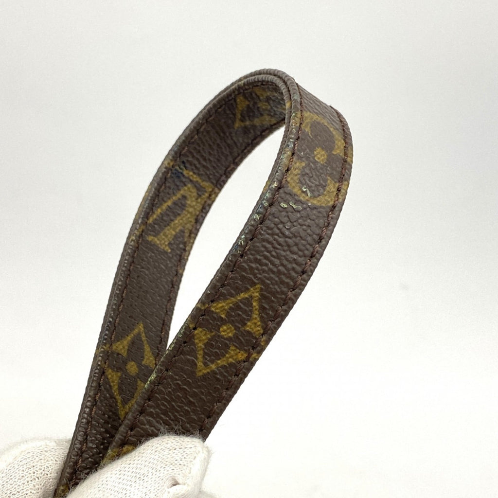 Louis Vuitton Brown Shoulder Bag (Pre-Owned)