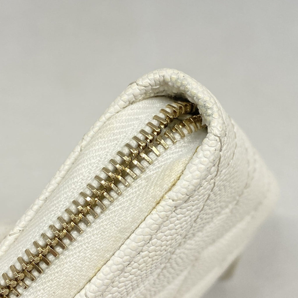 Chanel White Grained Calfskin Coin Purse/Coin Case (Pre-Owned)