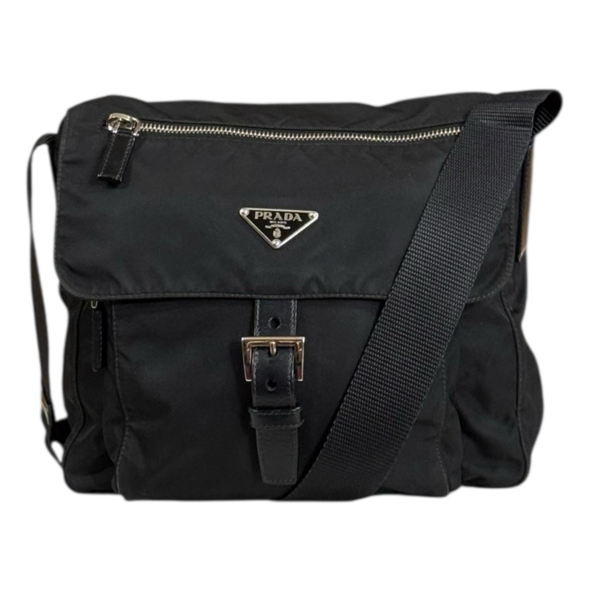 Prada Black Nylon Shoulder Bag (Pre-Owned)