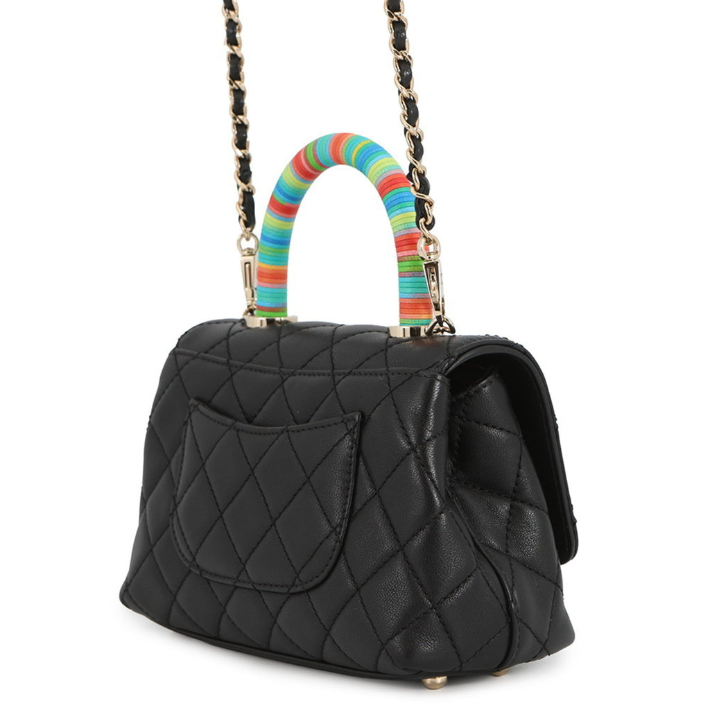 Chanel Matelasse Black Leather Handbag (Pre-Owned)