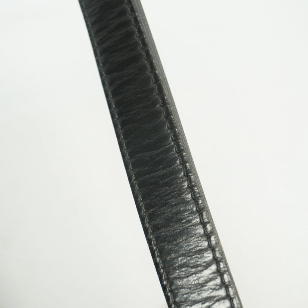 Louis Vuitton Noir Shoulder Bag (Pre-Owned)