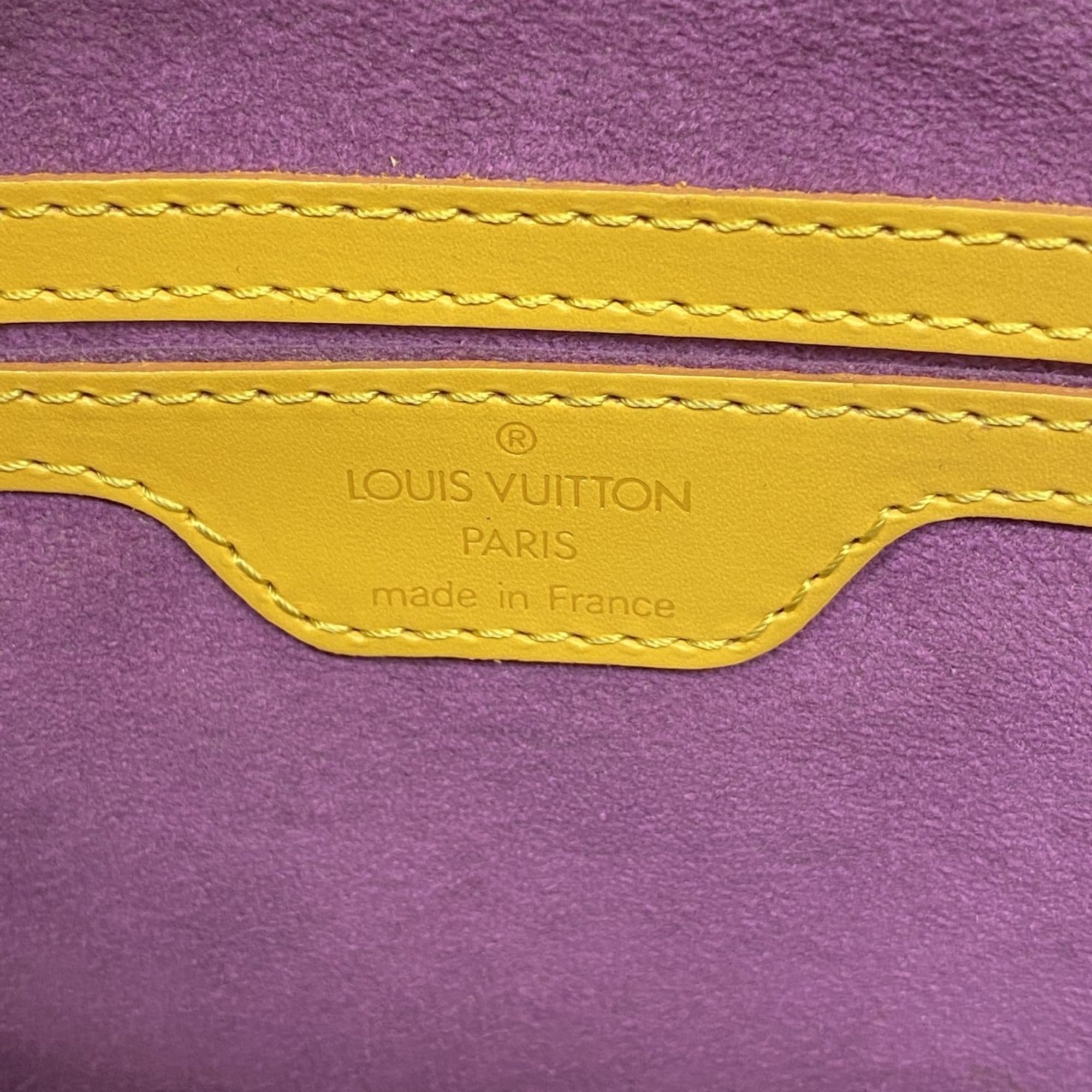 Louis Vuitton Jaune Handbag (Pre-Owned)