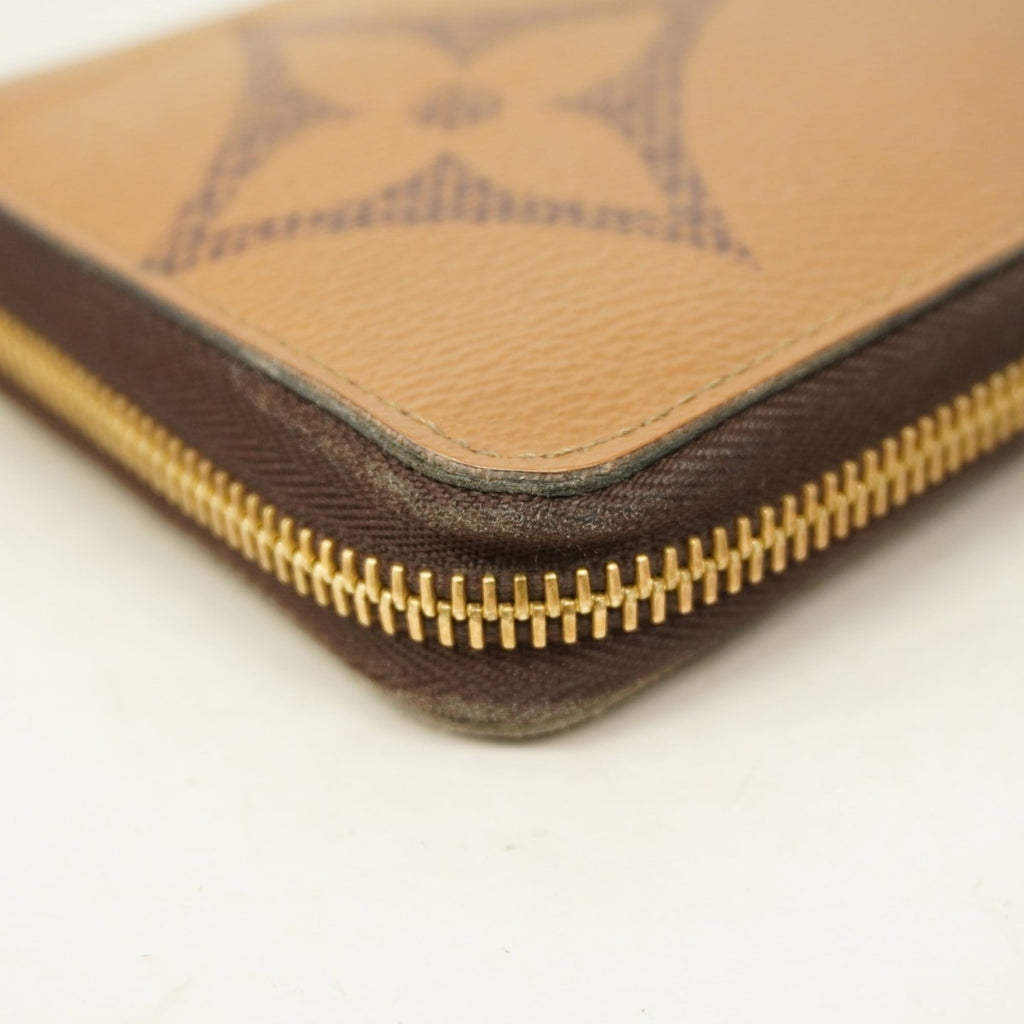 Louis Vuitton Brown Long Wallet (Bi-Fold) (Pre-Owned)