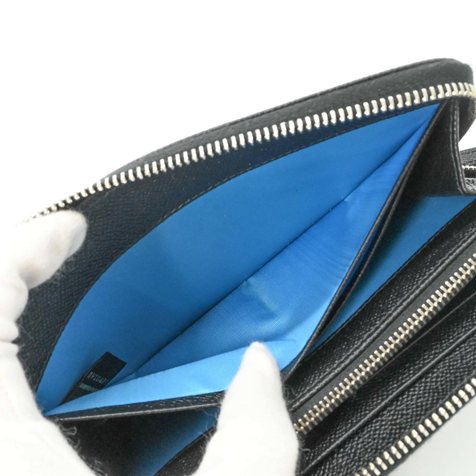 Bvlgari Black Leather Long Wallet (Bi-Fold) (Pre-Owned)