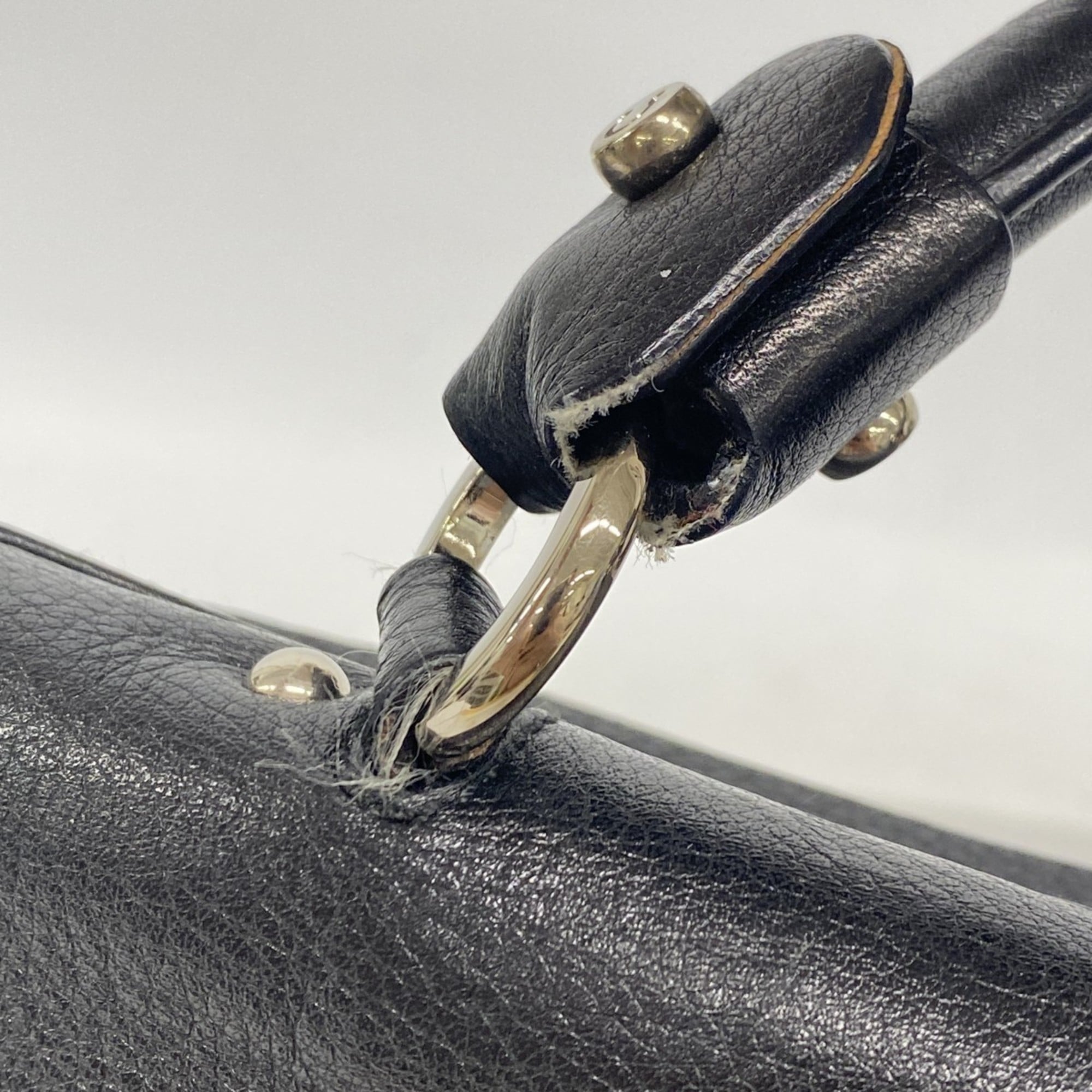 Salvatore Ferragamo Black Leather Handbag (Pre-Owned)