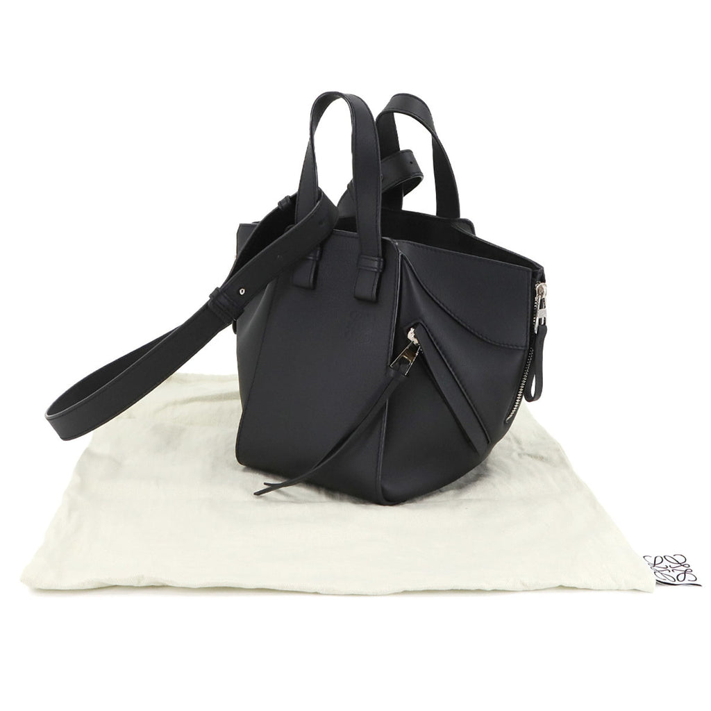 Loewe Black Leather Handbag Shoulder Bag (Pre-Owned)