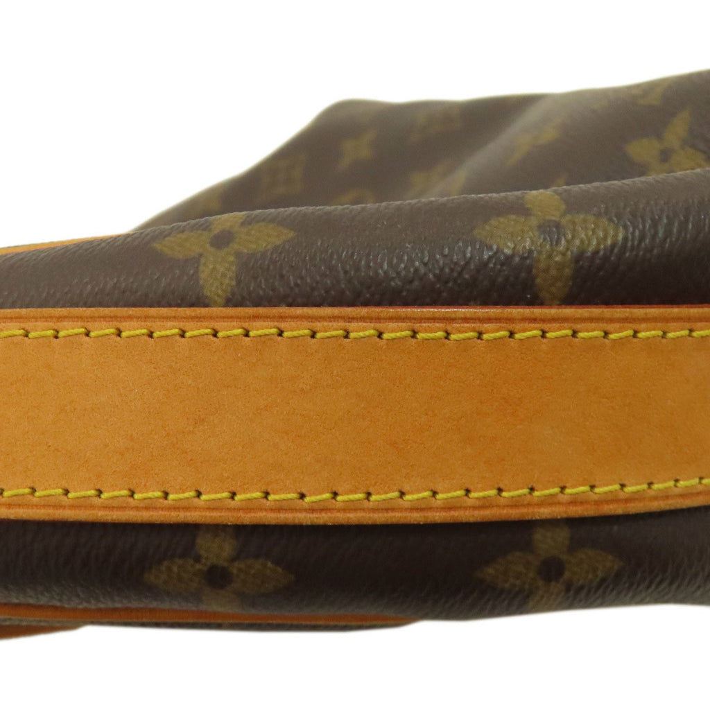 Louis Vuitton Monogram Monogram Shoulder Bag (Pre-Owned)