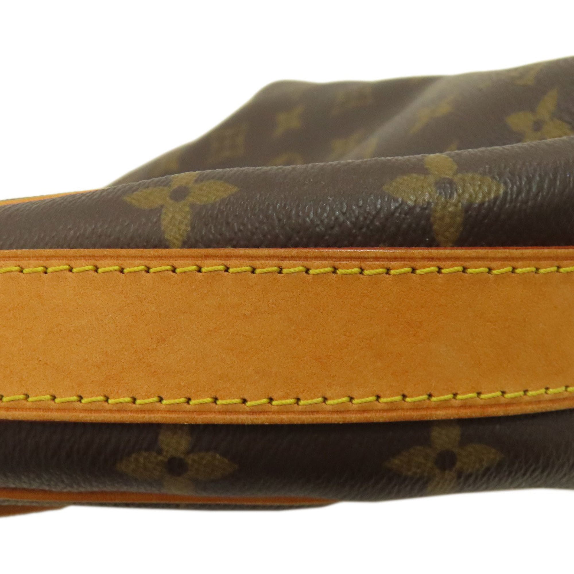 Louis Vuitton Monogram Monogram Shoulder Bag (Pre-Owned)