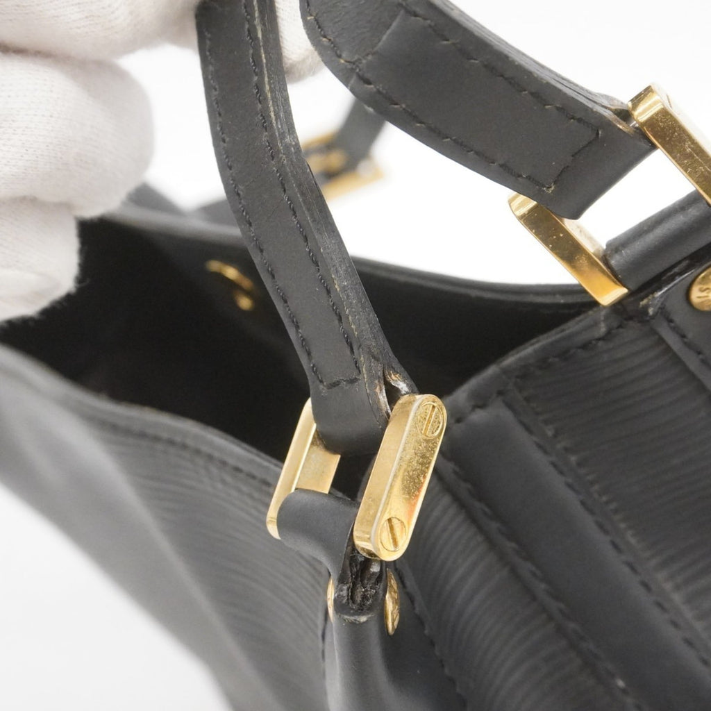 Louis Vuitton Noir Shoulder Bag (Pre-Owned)