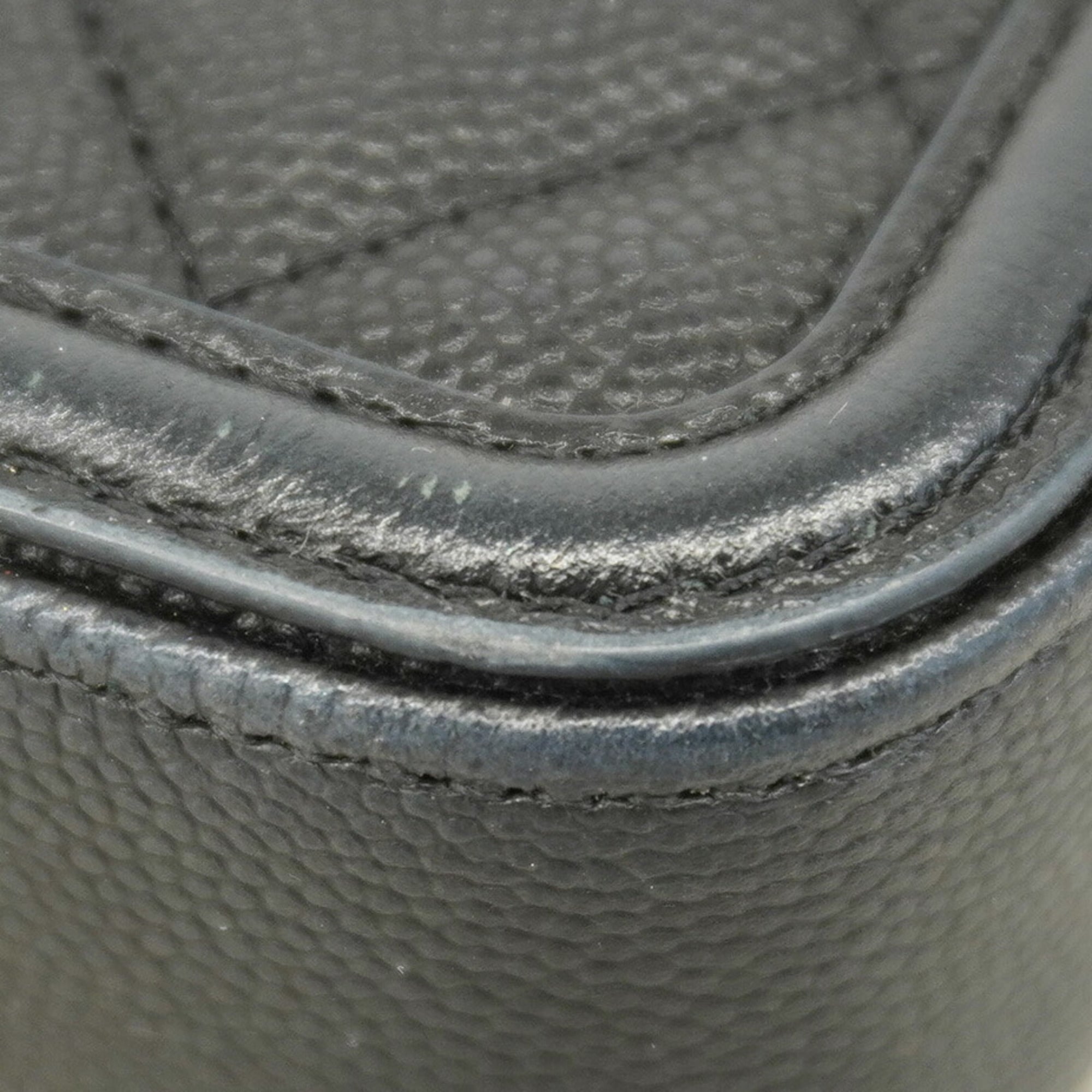 Chanel Black Grained Calfskin Chain/Shoulder Wallet (Pre-Owned)